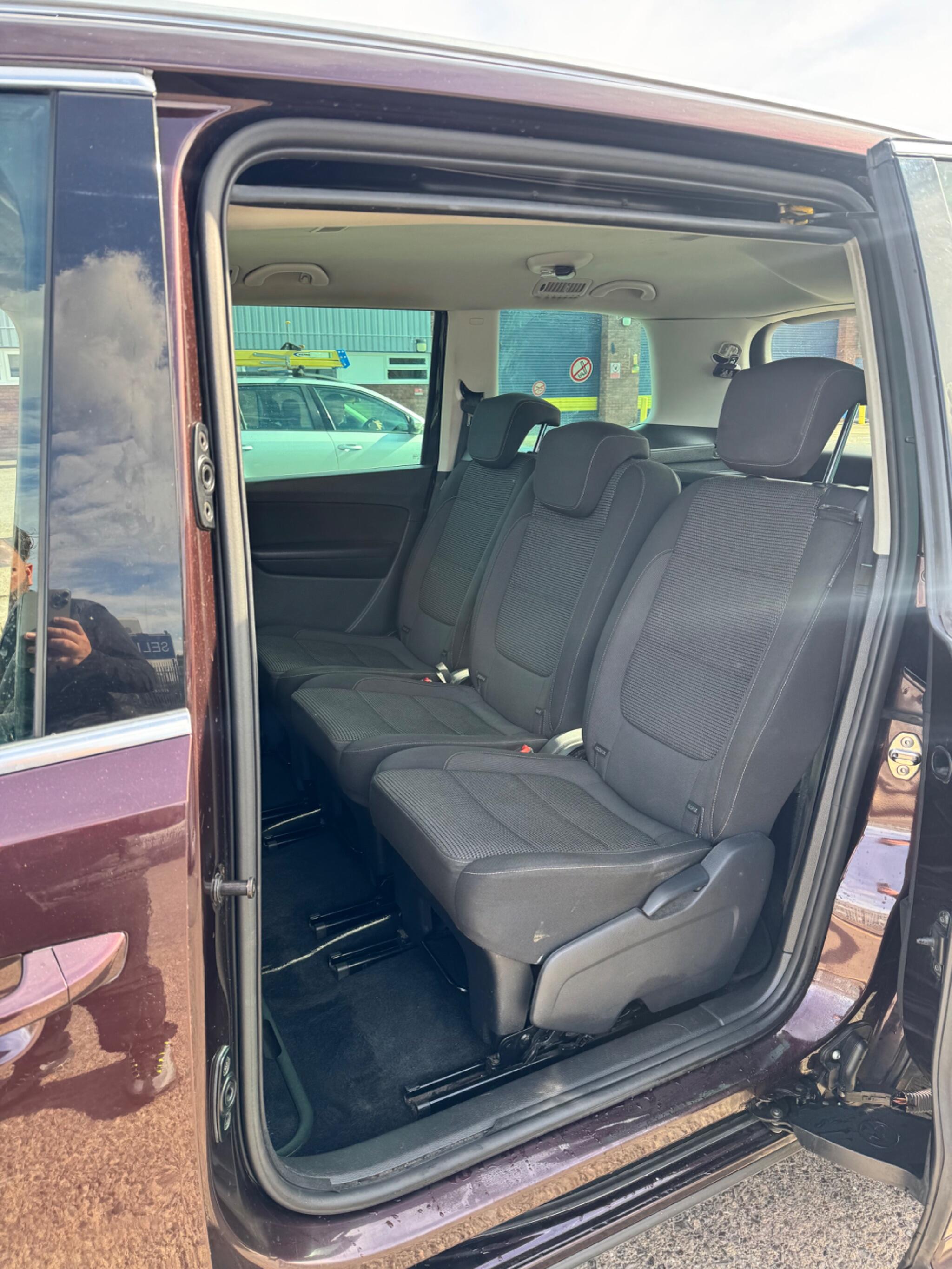 Volkswagen Sharan view 26