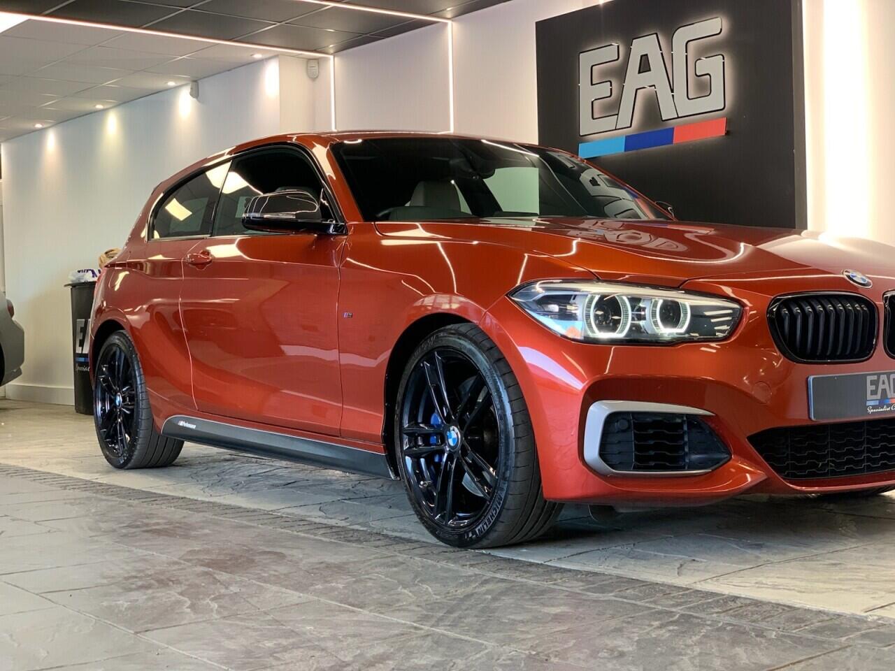 BMW 1 Series view 6