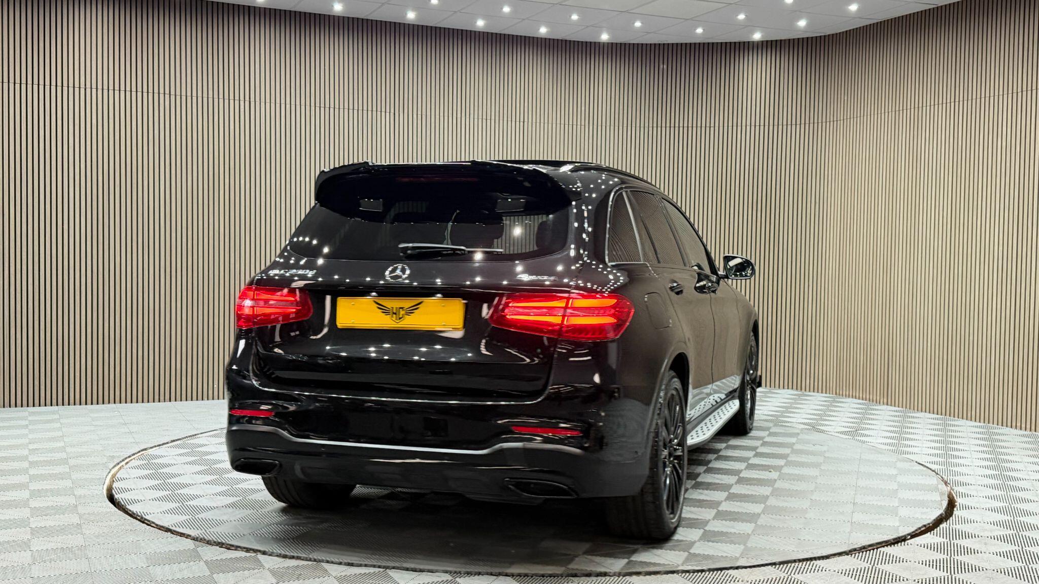 Mercedes-Benz GLC view 46