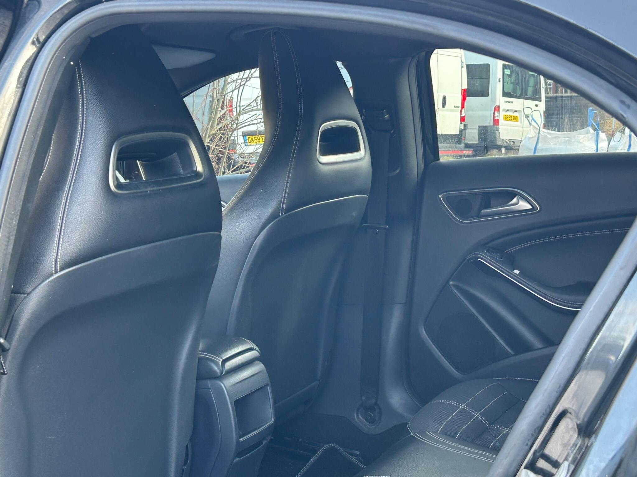 Mercedes-Benz A-Class view 33