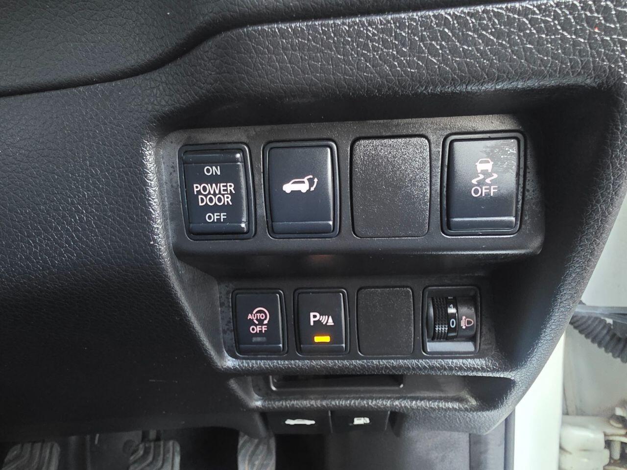 Nissan X-Trail view 49