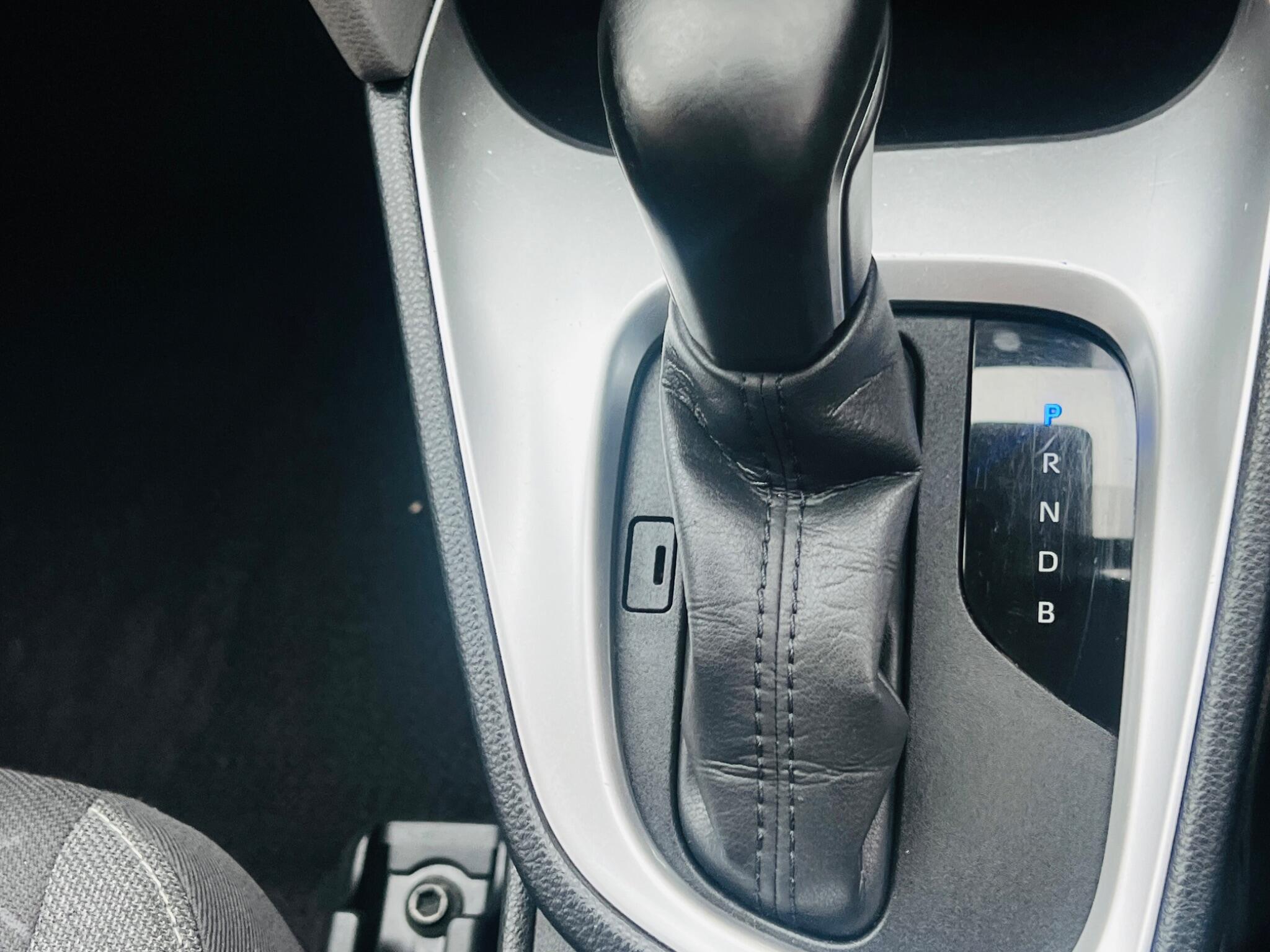 Toyota Yaris Cross view 31