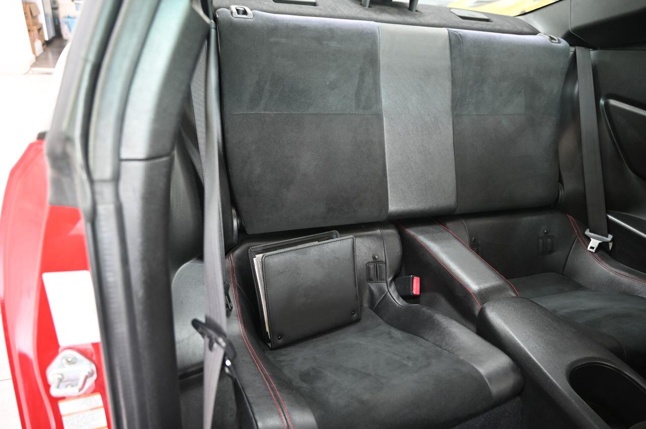 Toyota GT86 view 16