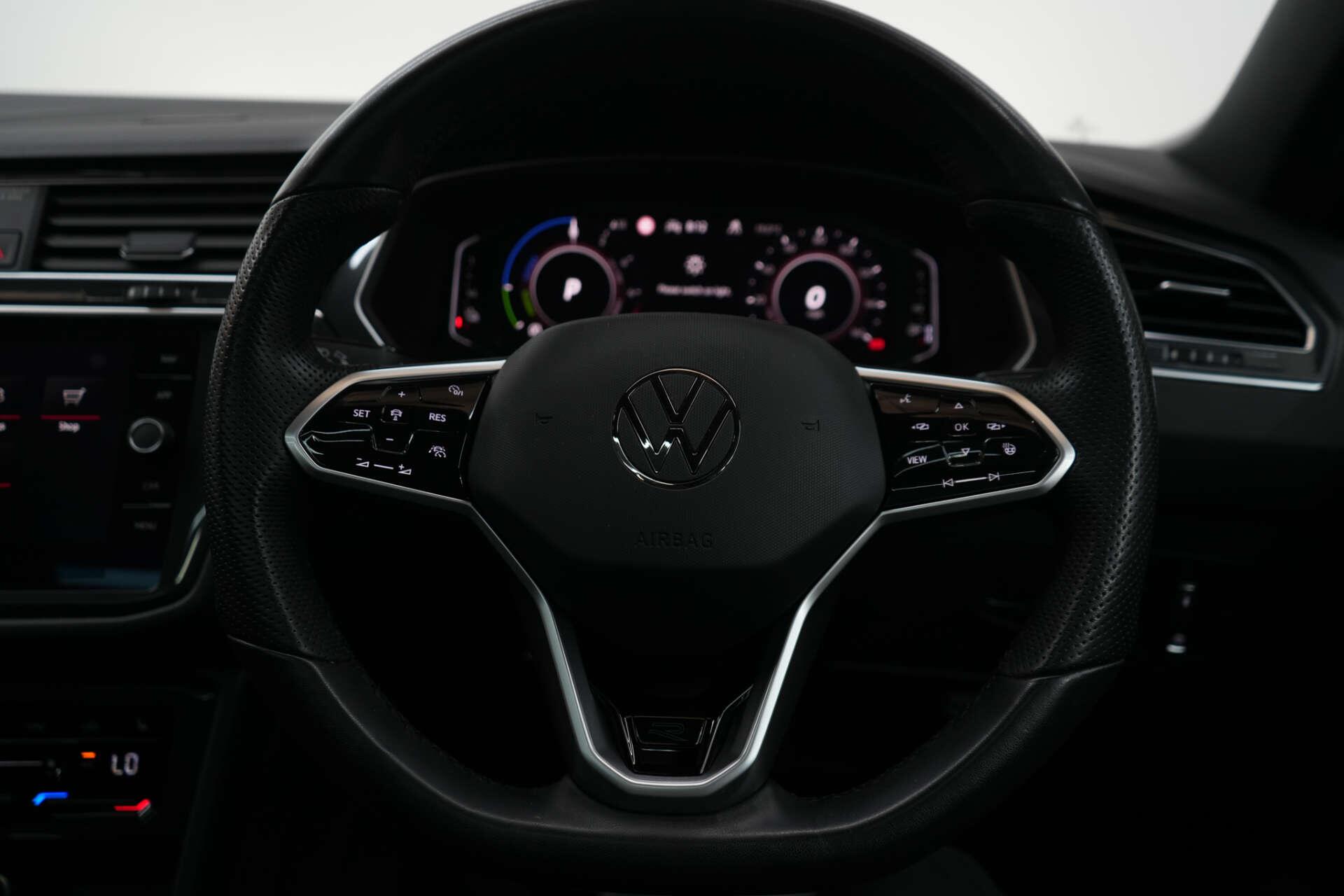 Volkswagen Tiguan view 32