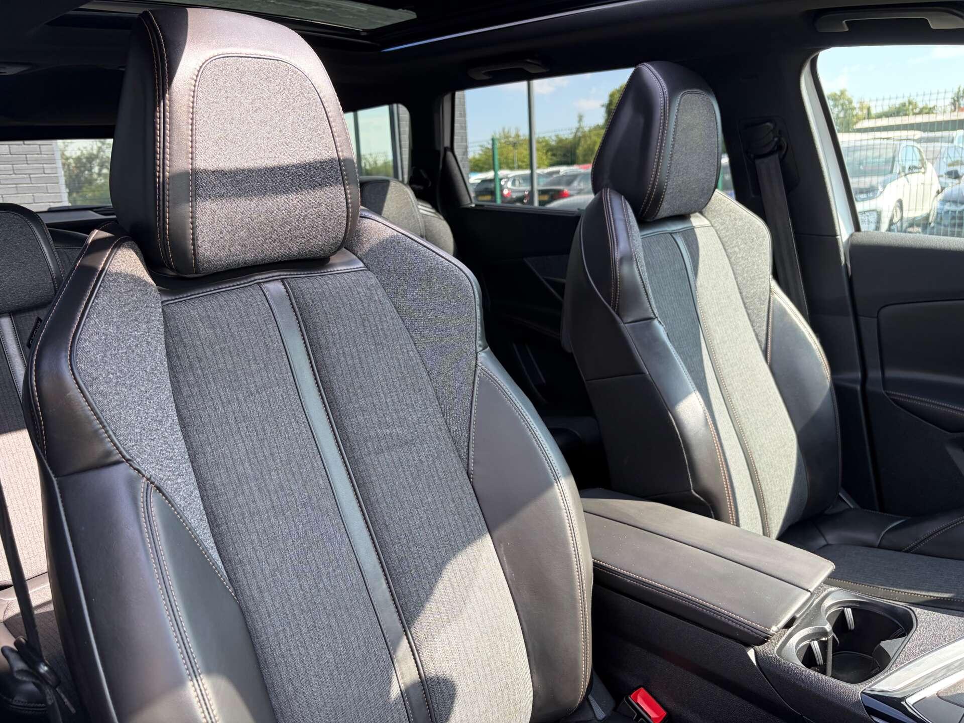 Peugeot 5008 view 39