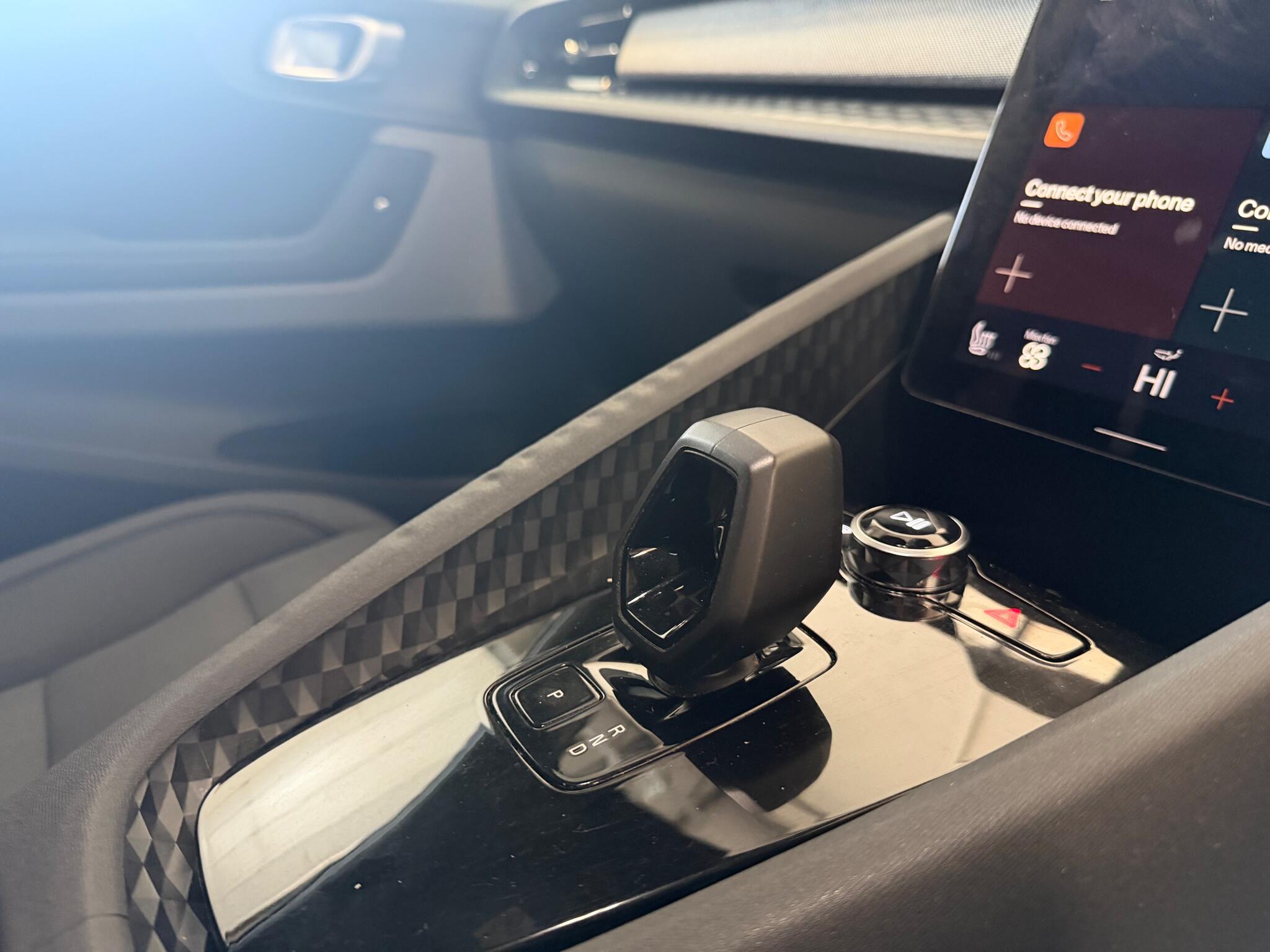 Polestar 2 view 18