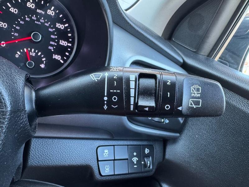 Kia Stonic view 33