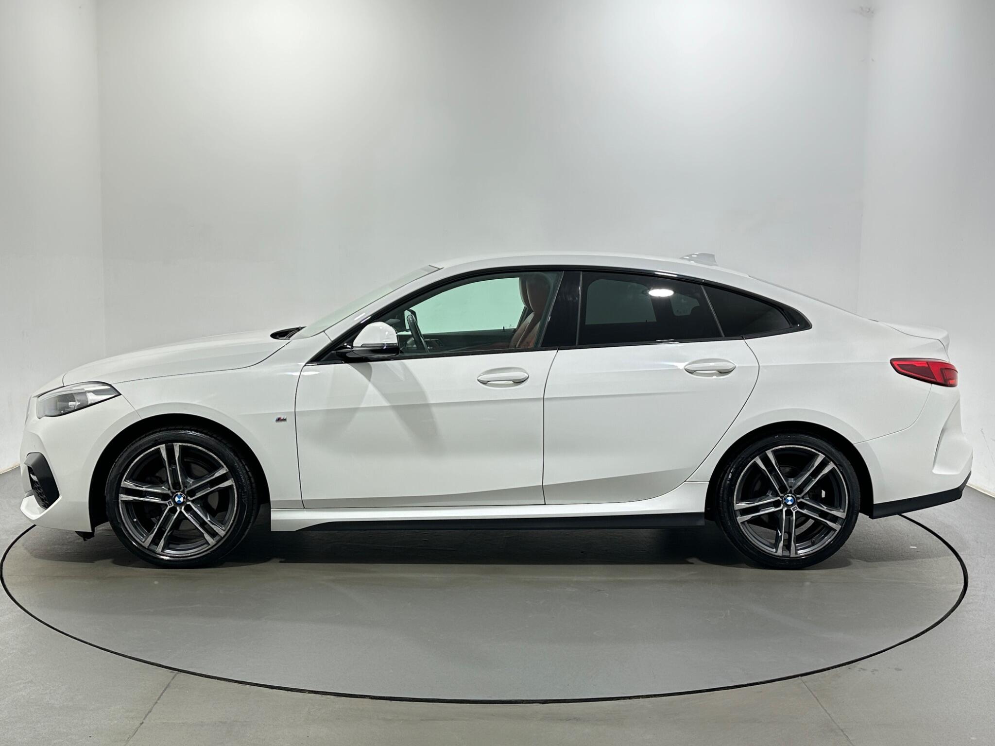 BMW 2 Series view 5