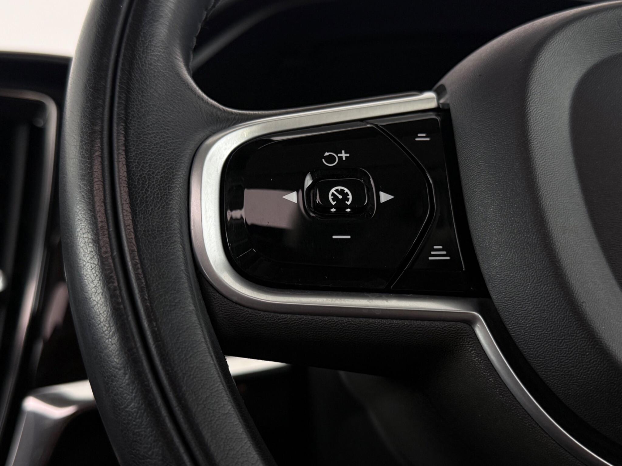 Volvo V90 view 17