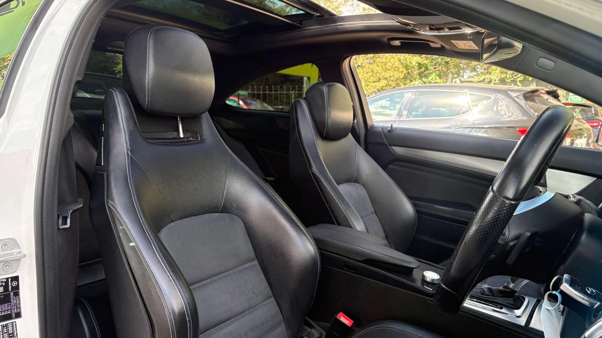 Mercedes-Benz C-Class view 7