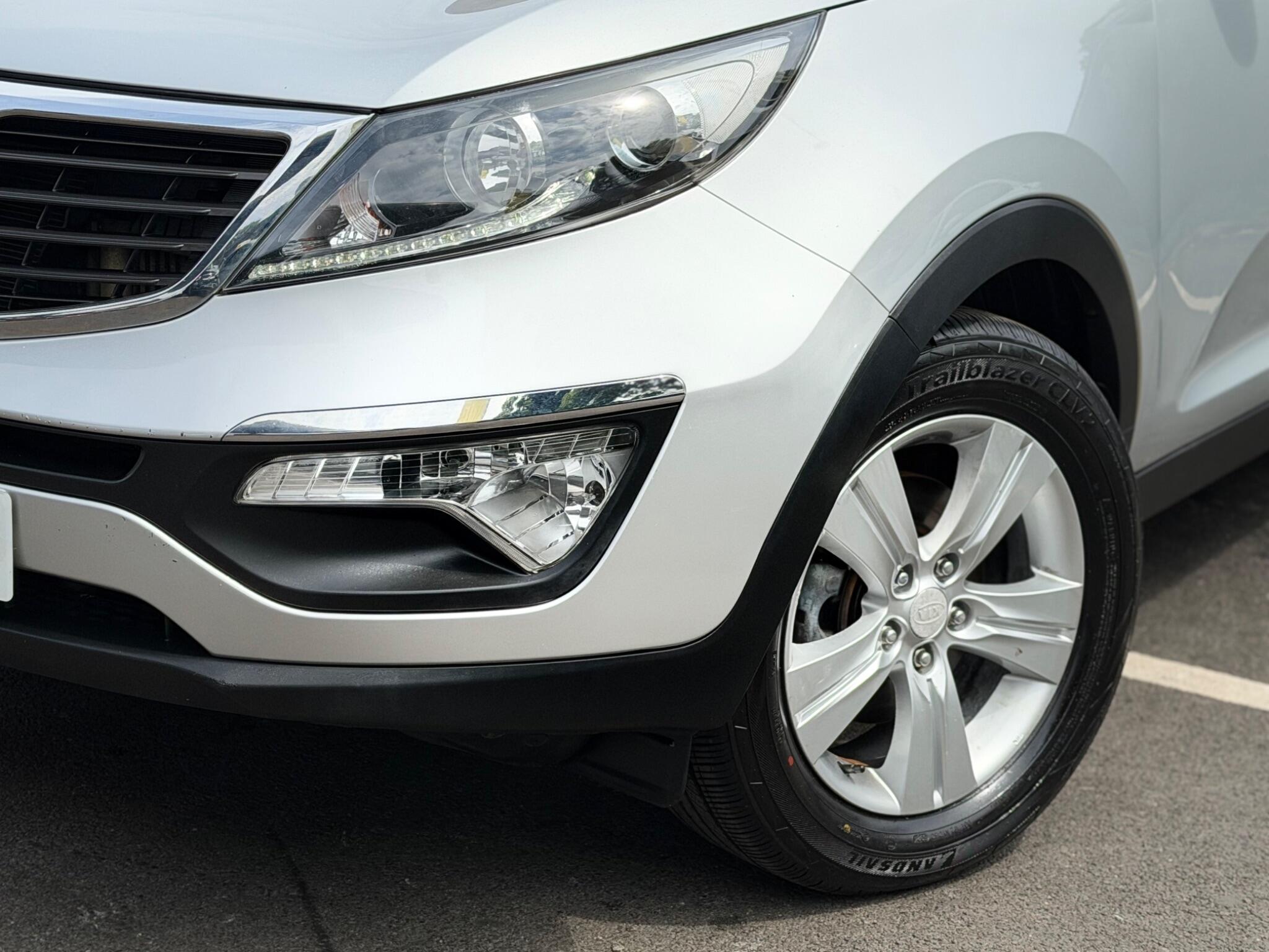 Kia Sportage view 60