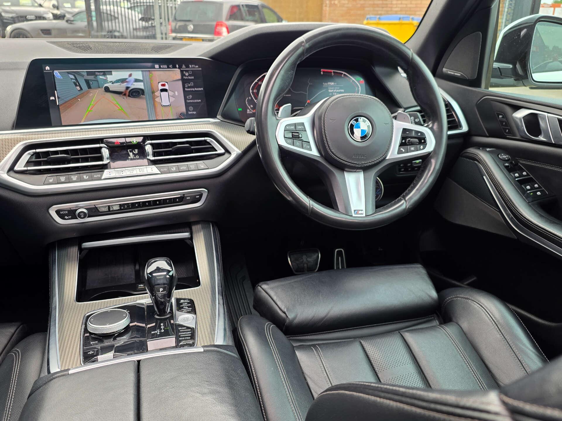 BMW X5 view 14