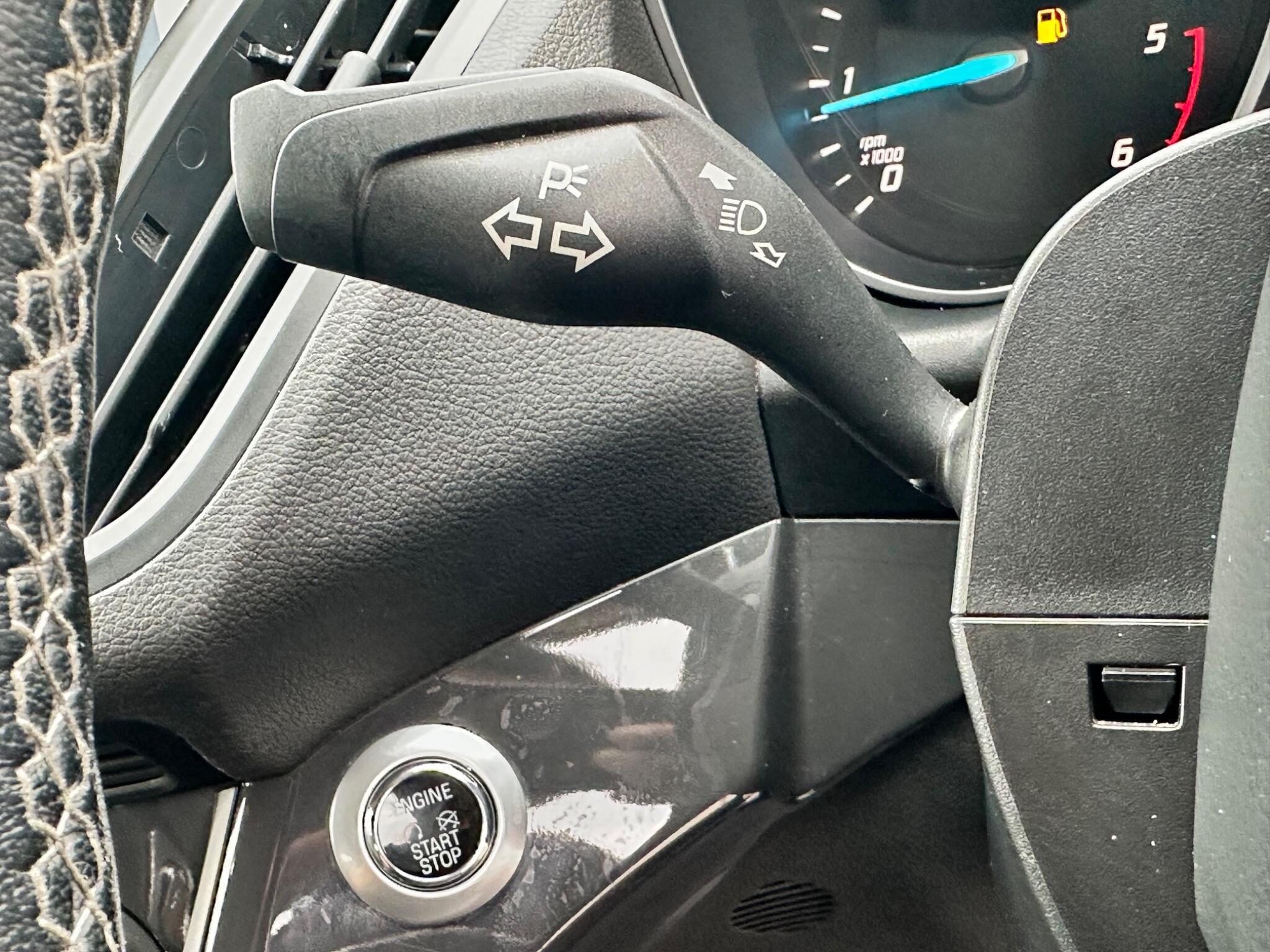 Ford Kuga view 18