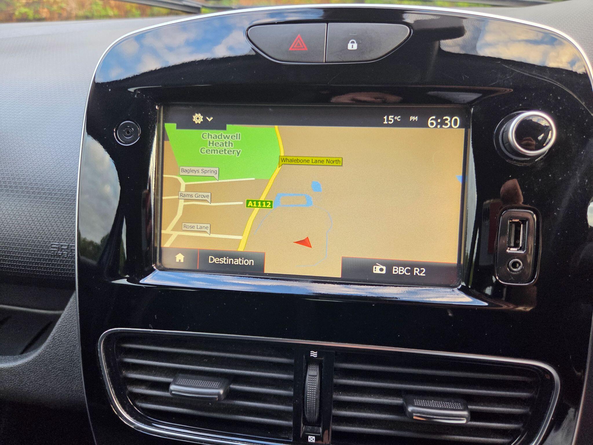 Renault Clio view 17
