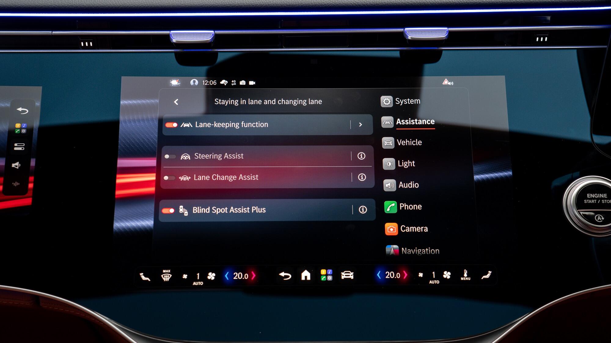 Mercedes-Benz S-Class view 36