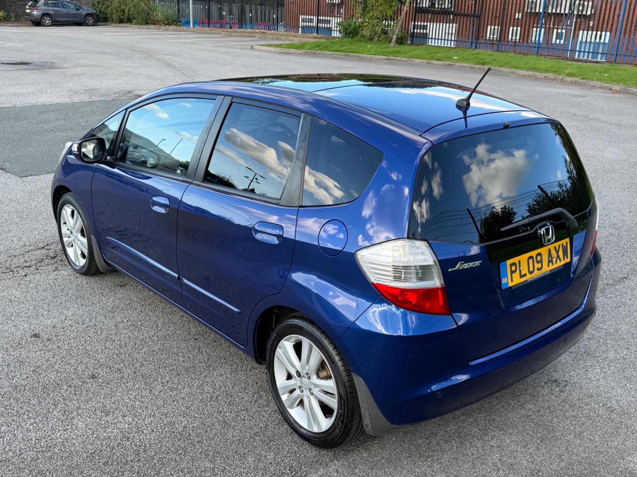 Honda Jazz view 4