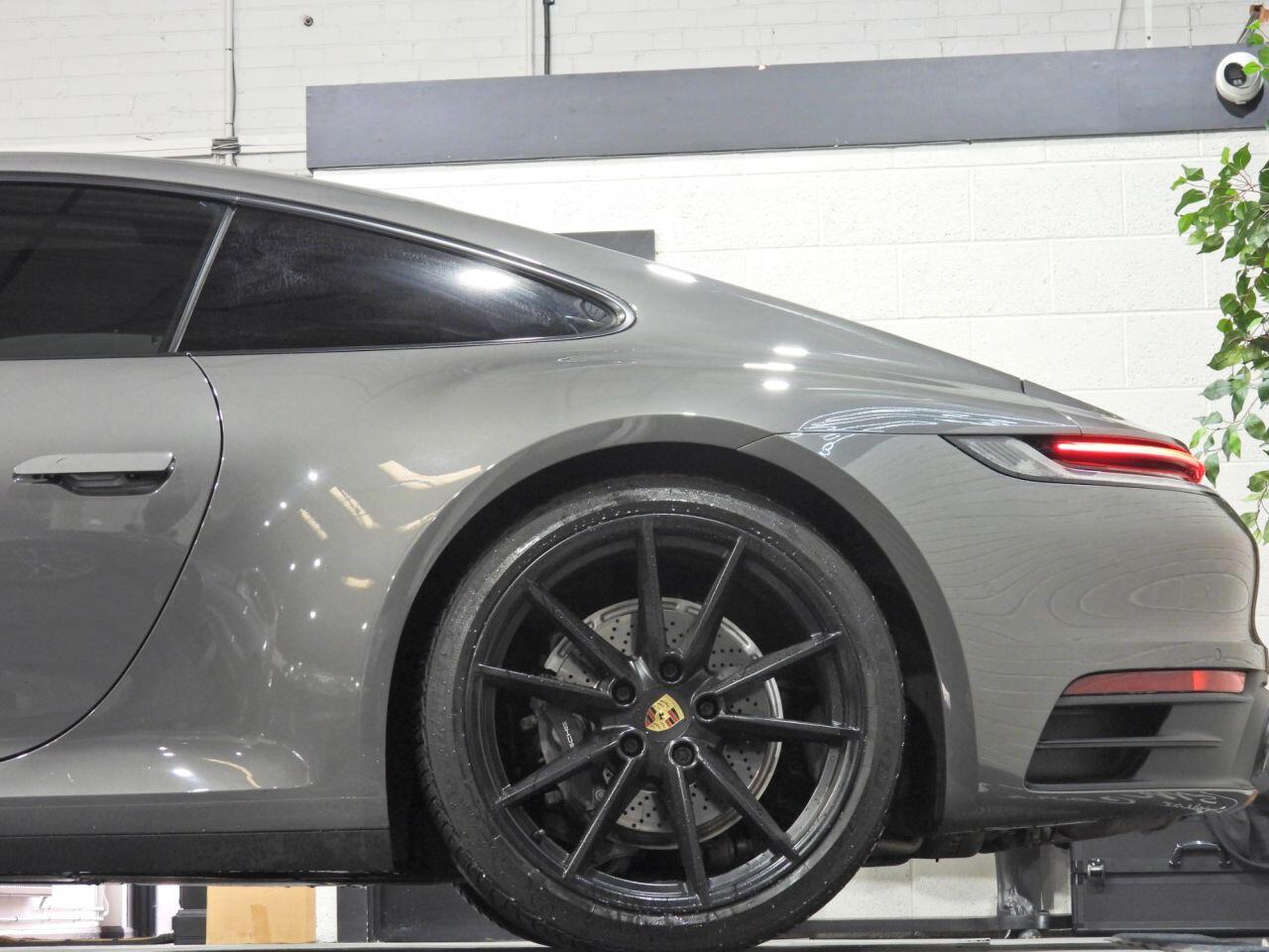 Porsche 911 view 48