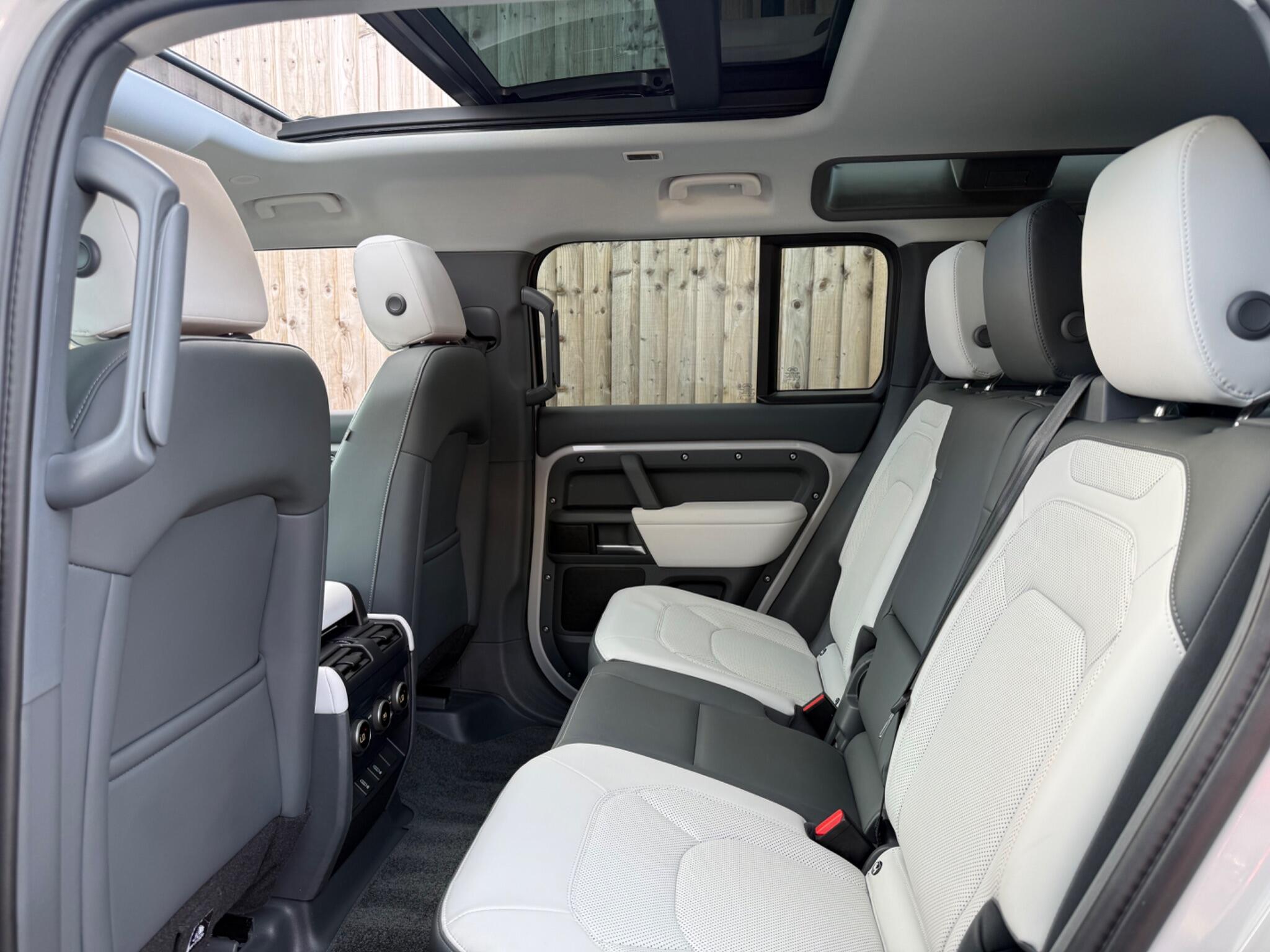 Land Rover Defender view 12