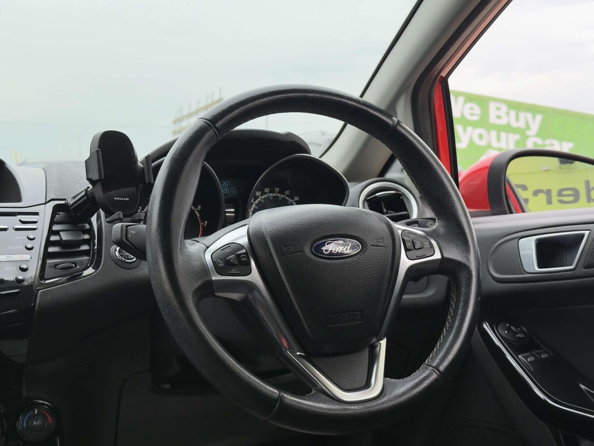 Ford Fiesta view 17