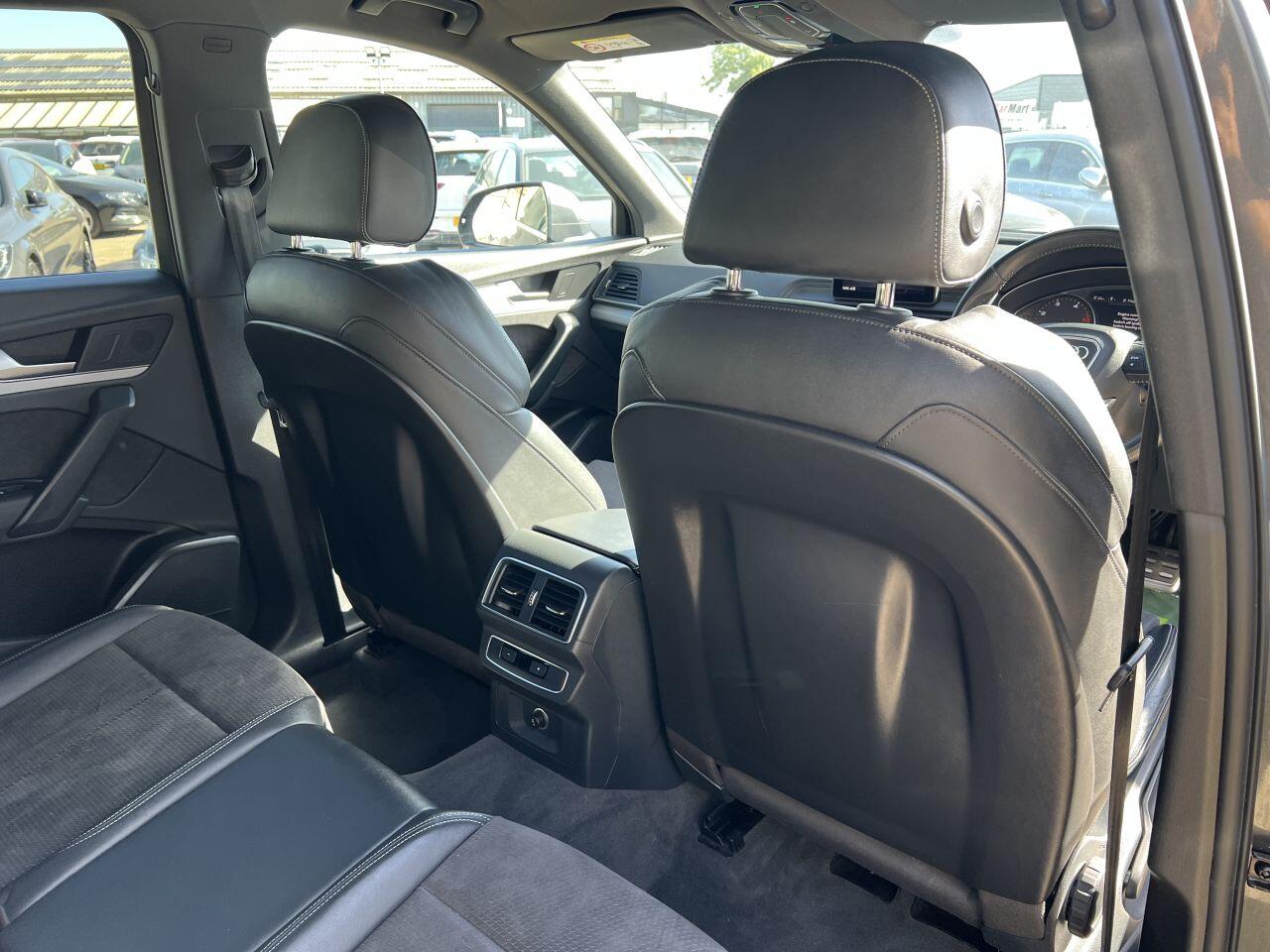 Audi Q5 view 20
