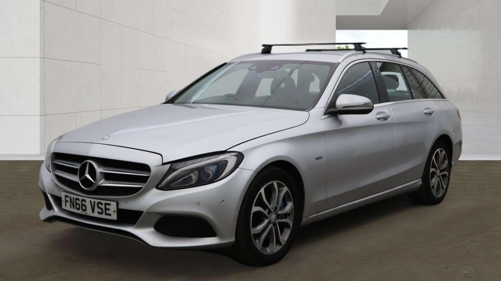 Mercedes-Benz C Class view 2
