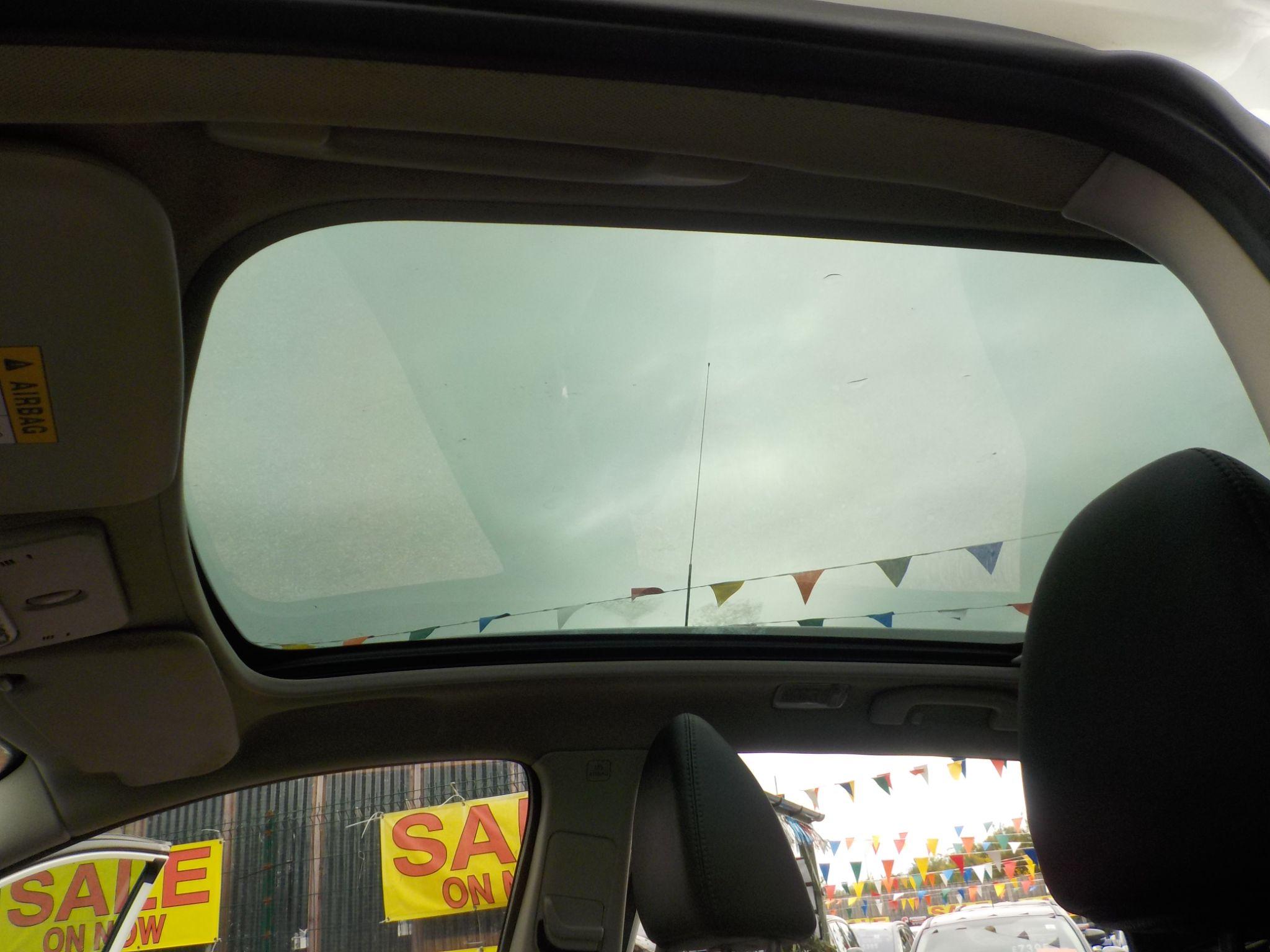 Nissan Qashqai 1.6 dCi Tekna 2WD Euro 5 (s/s) 5dr
