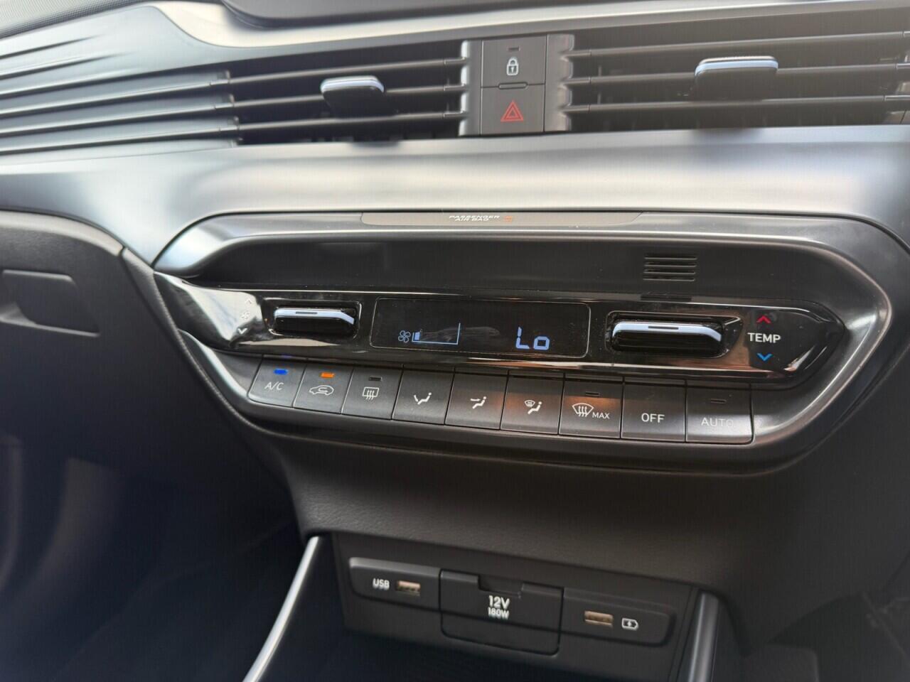 Hyundai I20 view 19