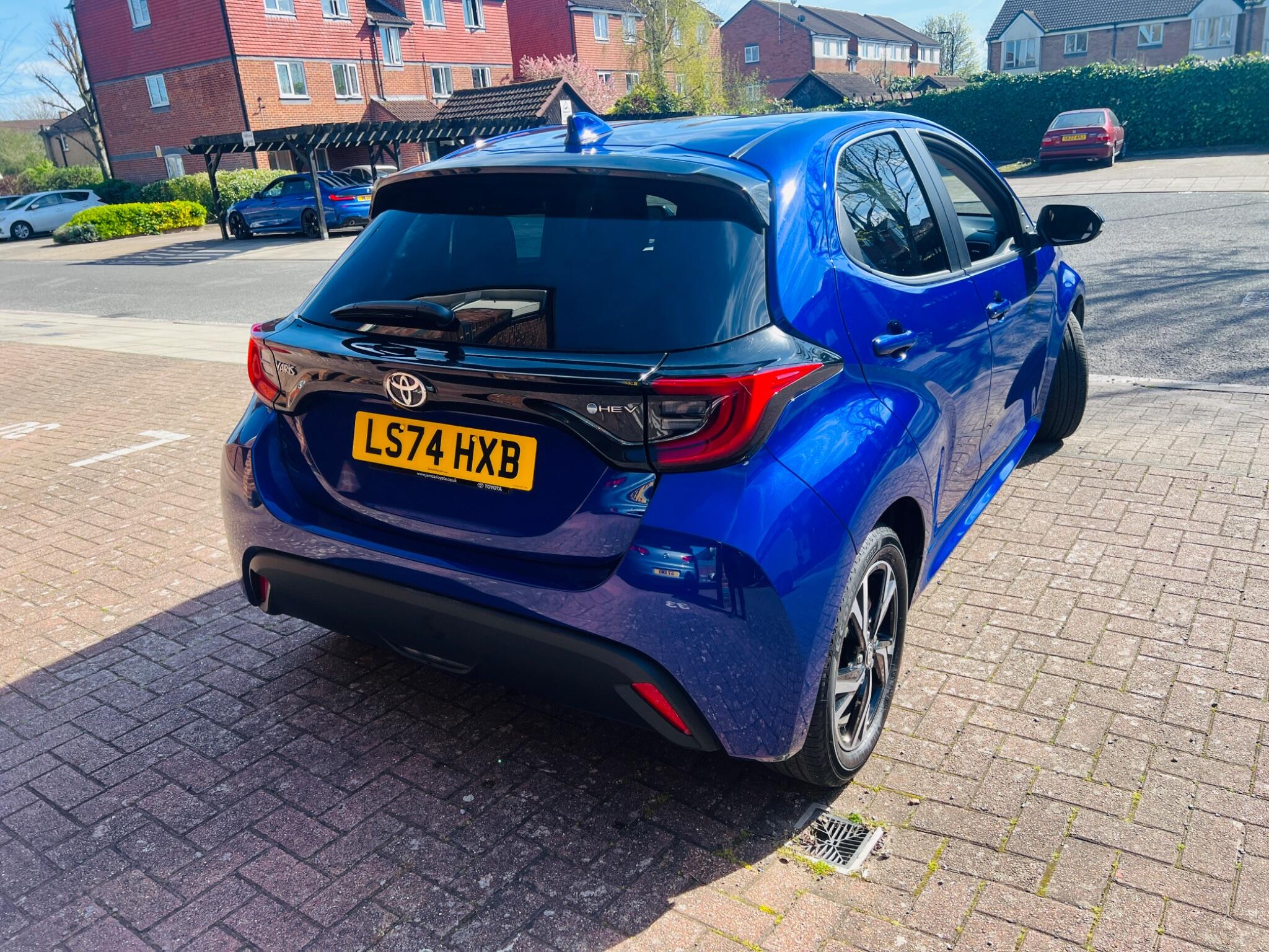 Toyota Yaris view 37