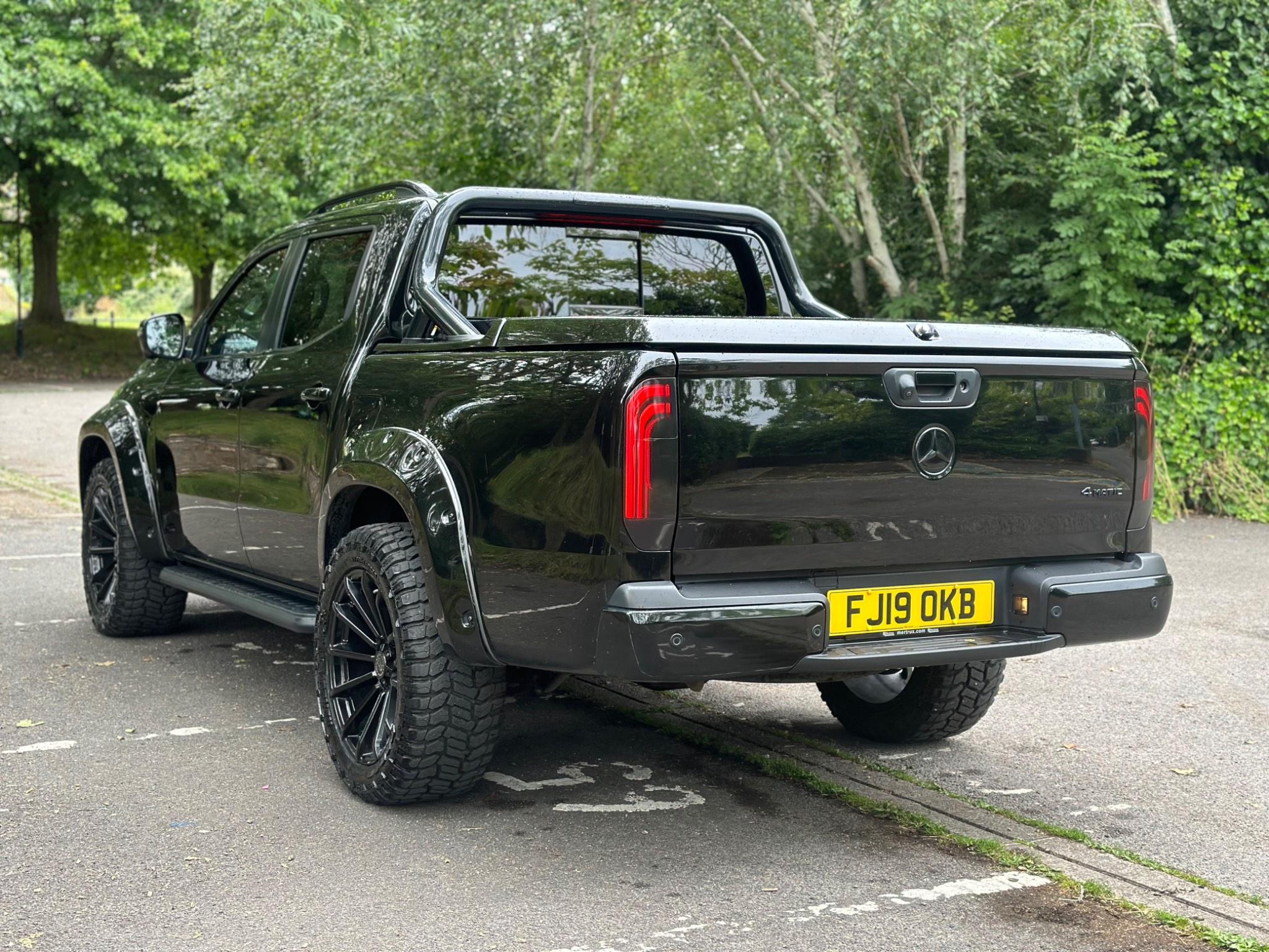 Mercedes-Benz X-Class view 7