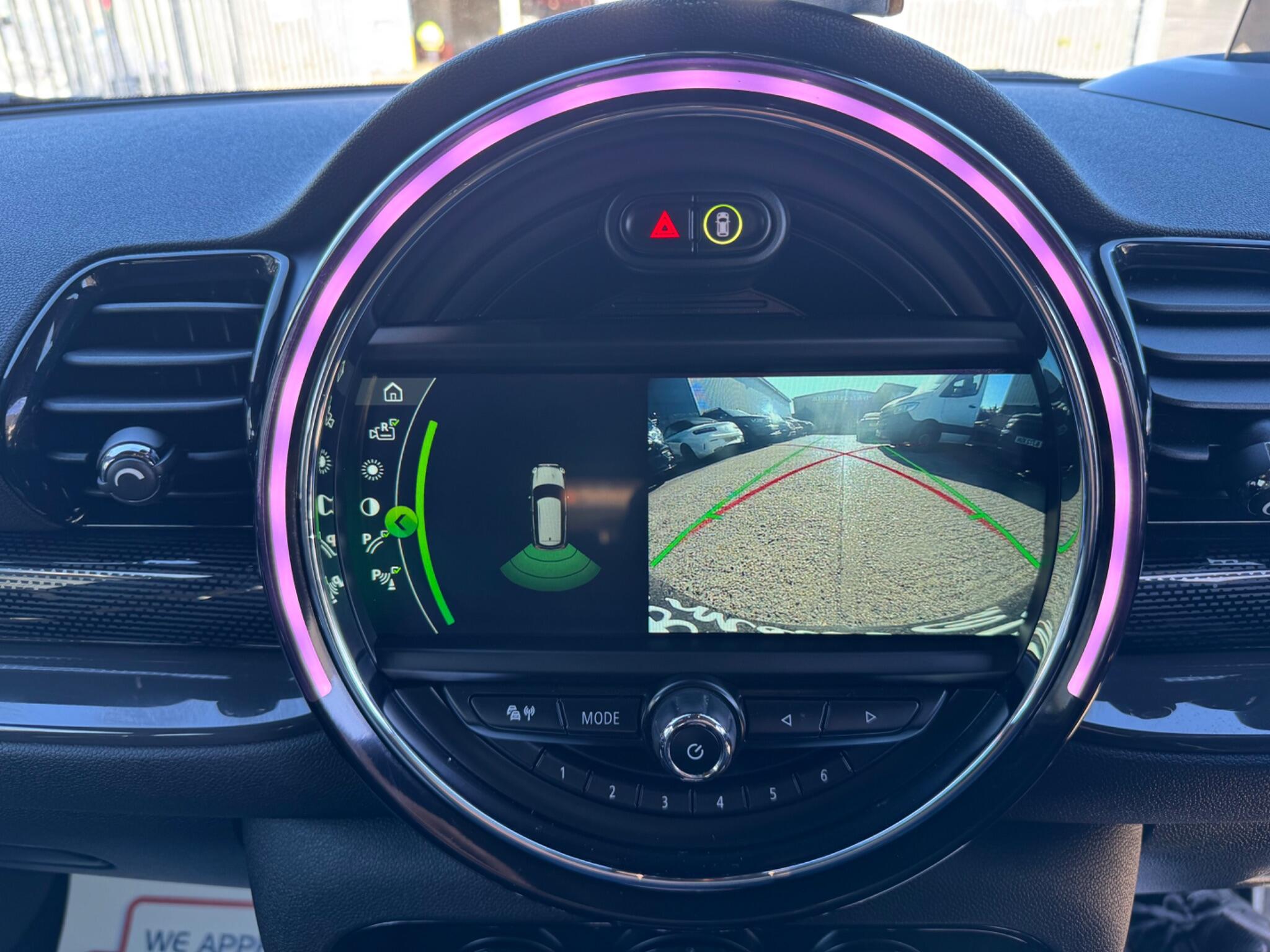 Mini Clubman view 50