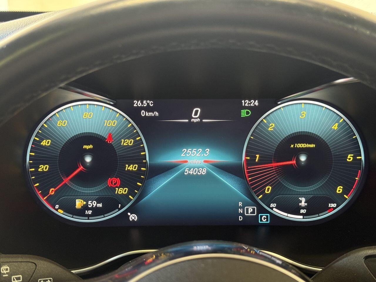 Mercedes-Benz GLC view 42