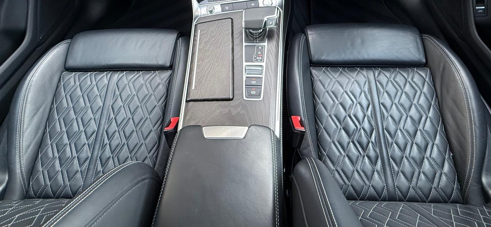 Audi A6 Saloon view 26