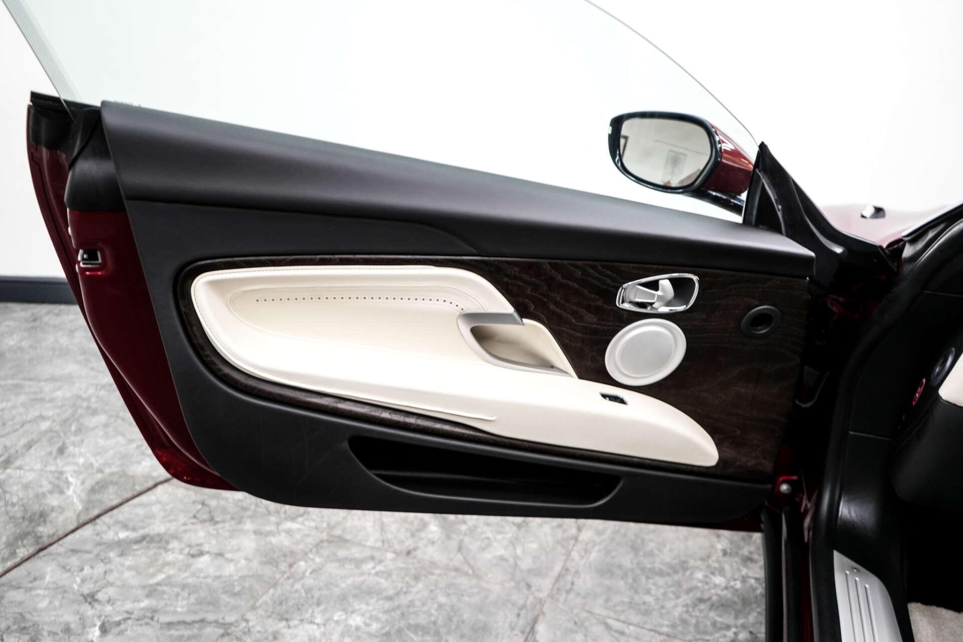 Aston Martin DB11 view 17