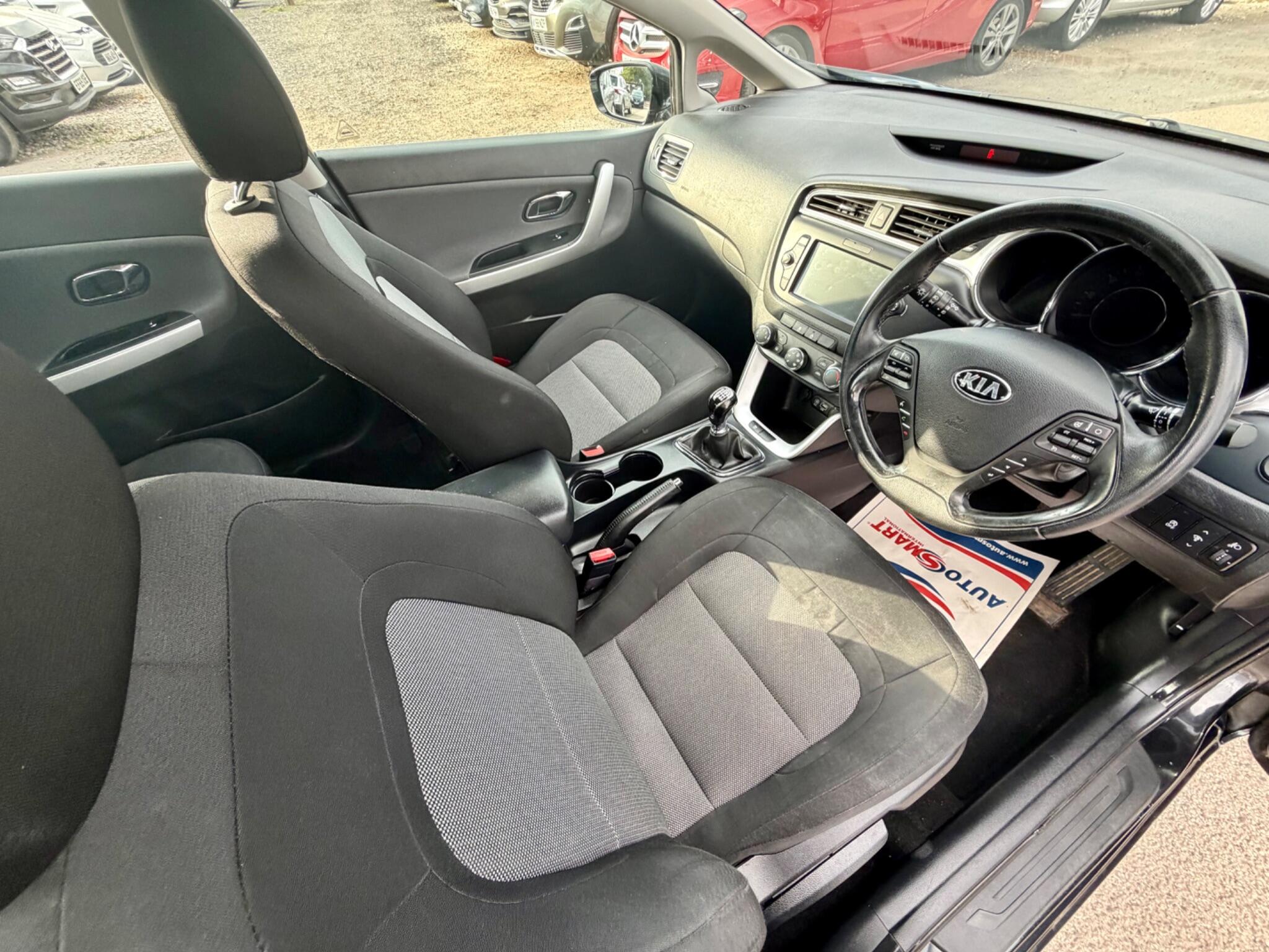 Kia Ceed view 61