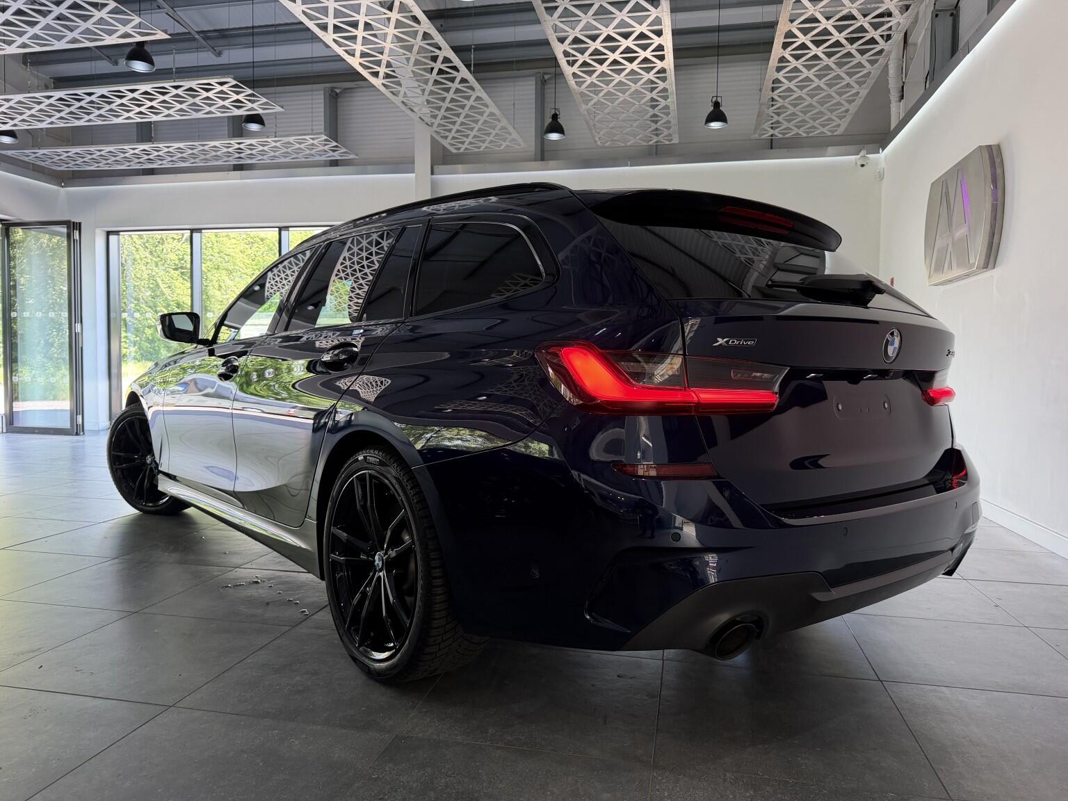 BMW 3 Series view 2