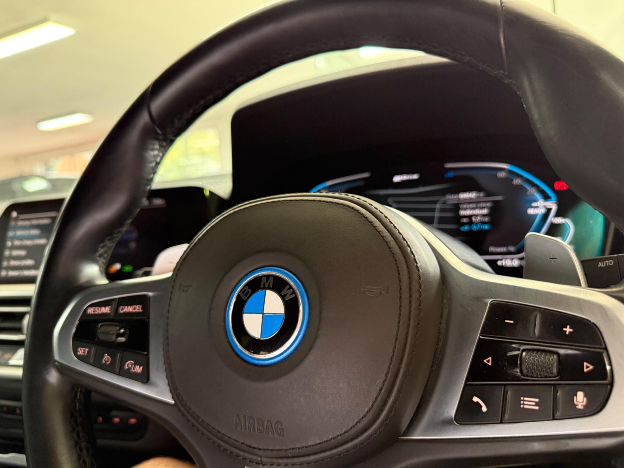 BMW 3 Series view 34