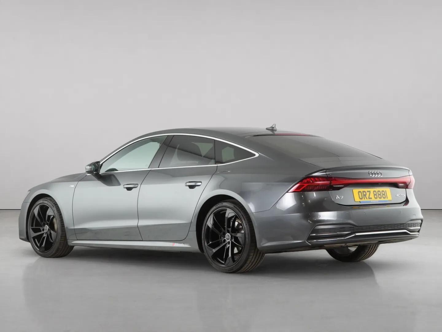 Audi A7 view 9