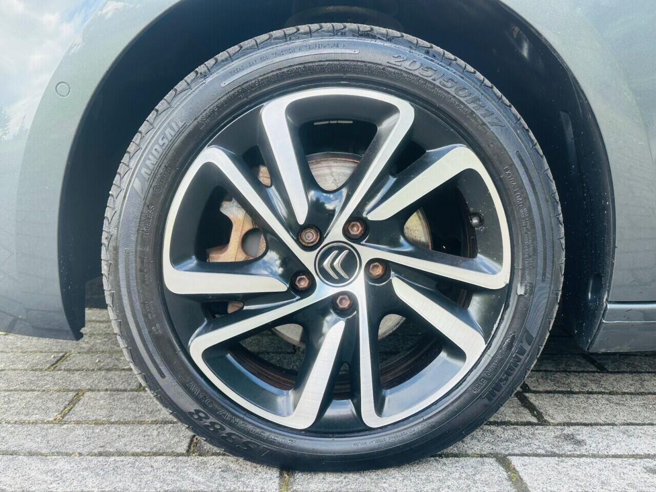 Citroen C4 Picasso view 16