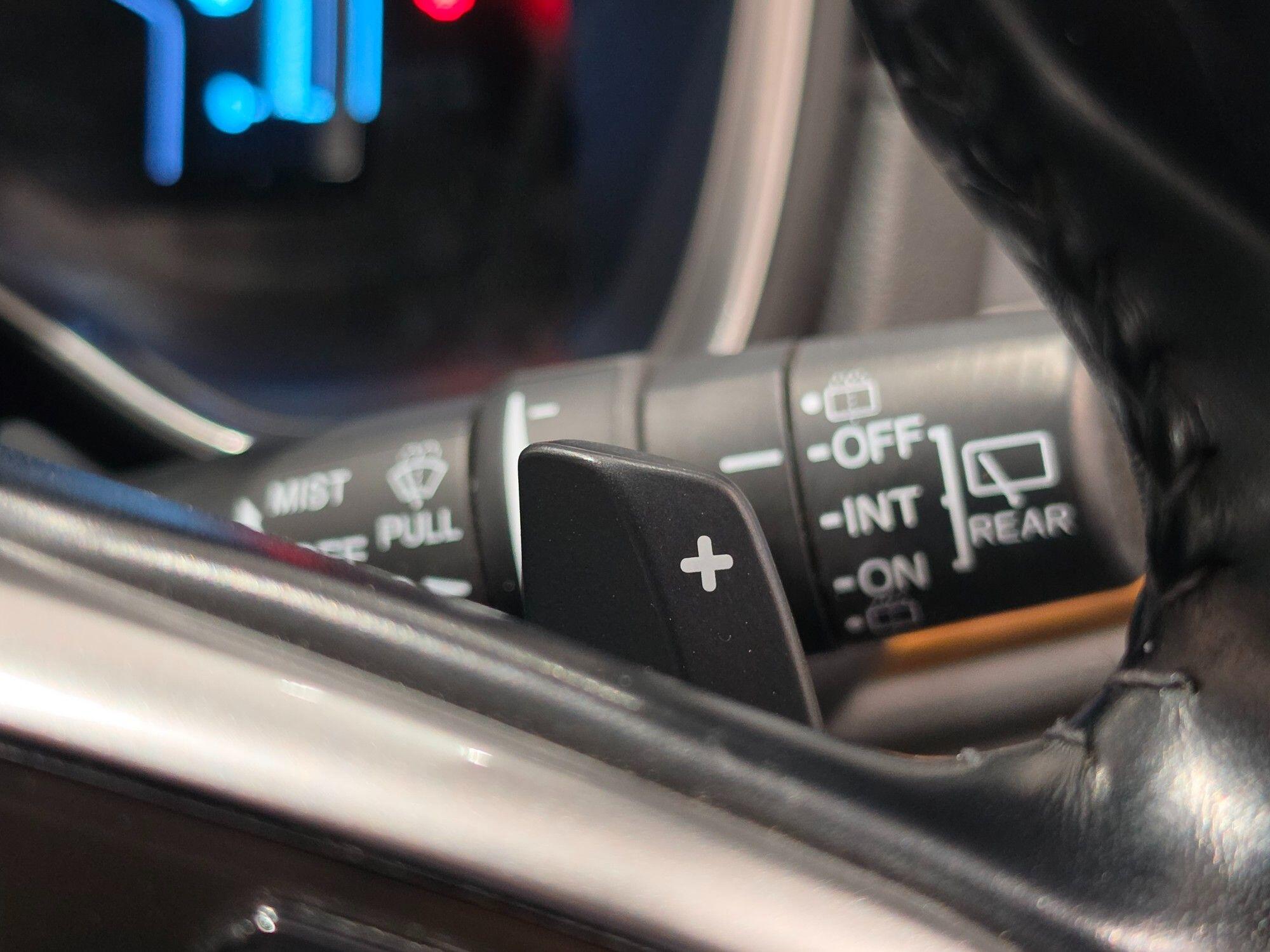 Honda CR-V view 90