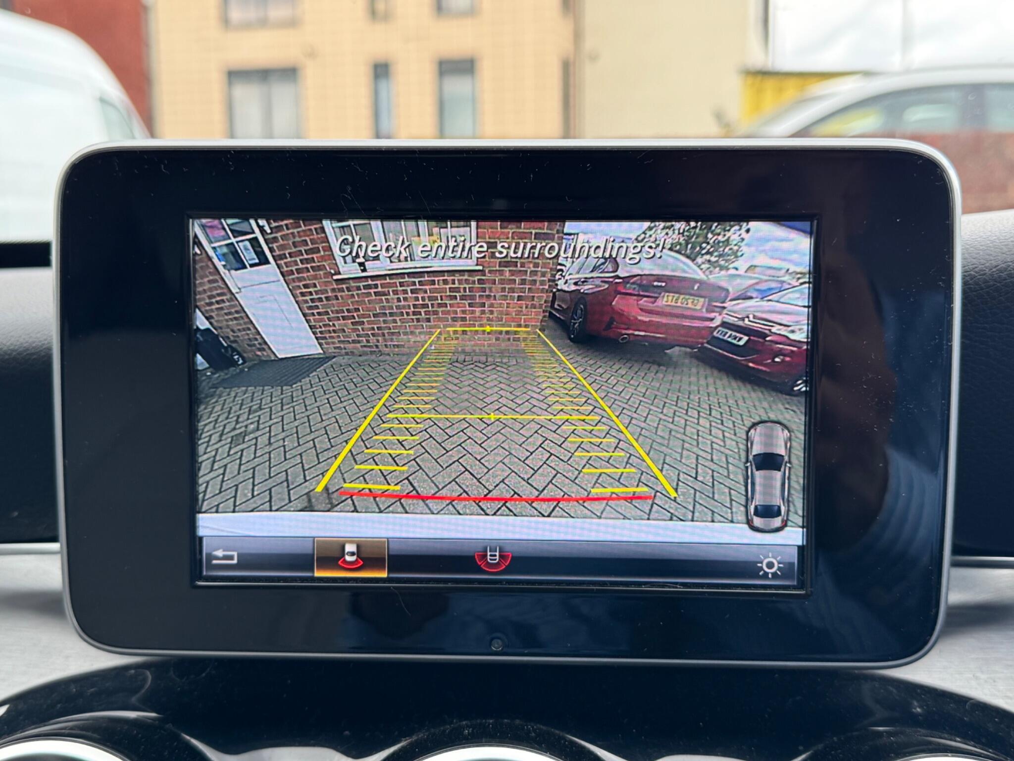 Mercedes-Benz C-Class view 15
