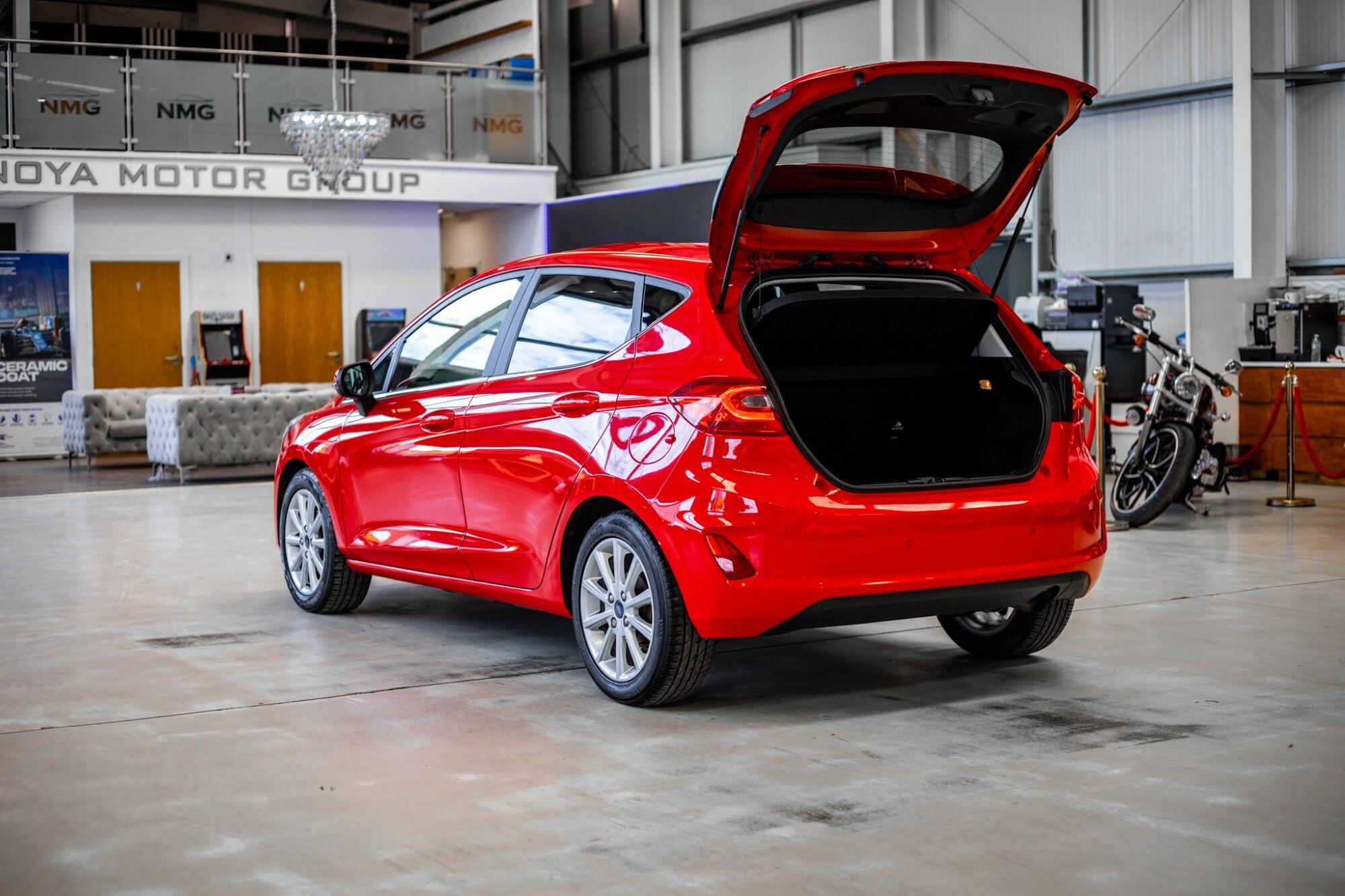 Ford Fiesta view 33