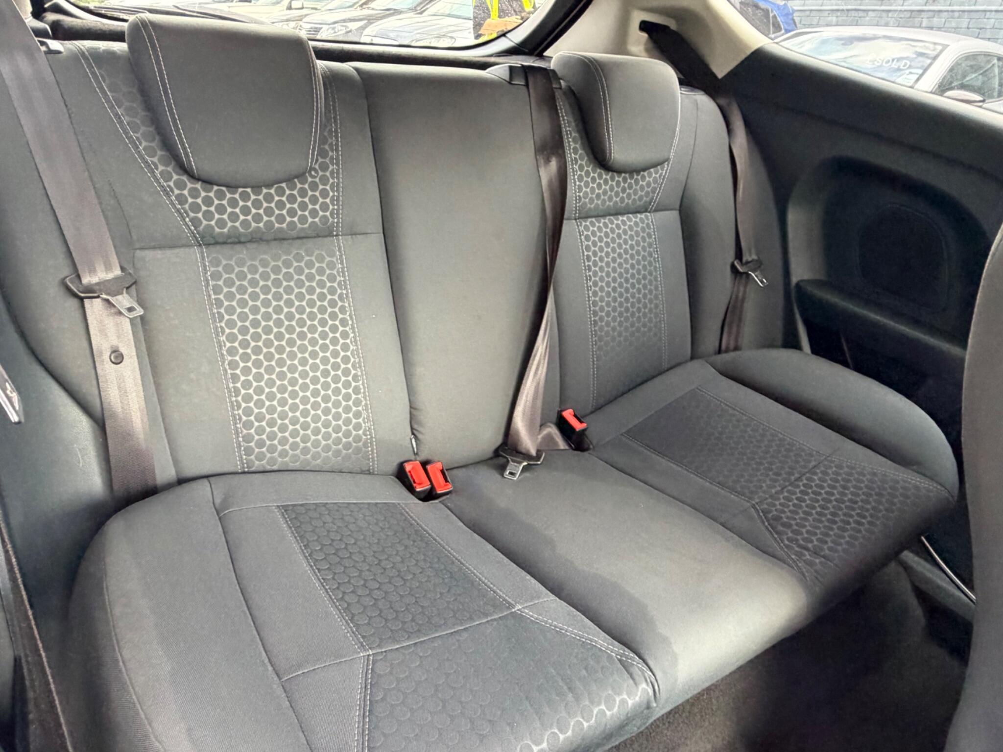 Ford Fiesta view 19