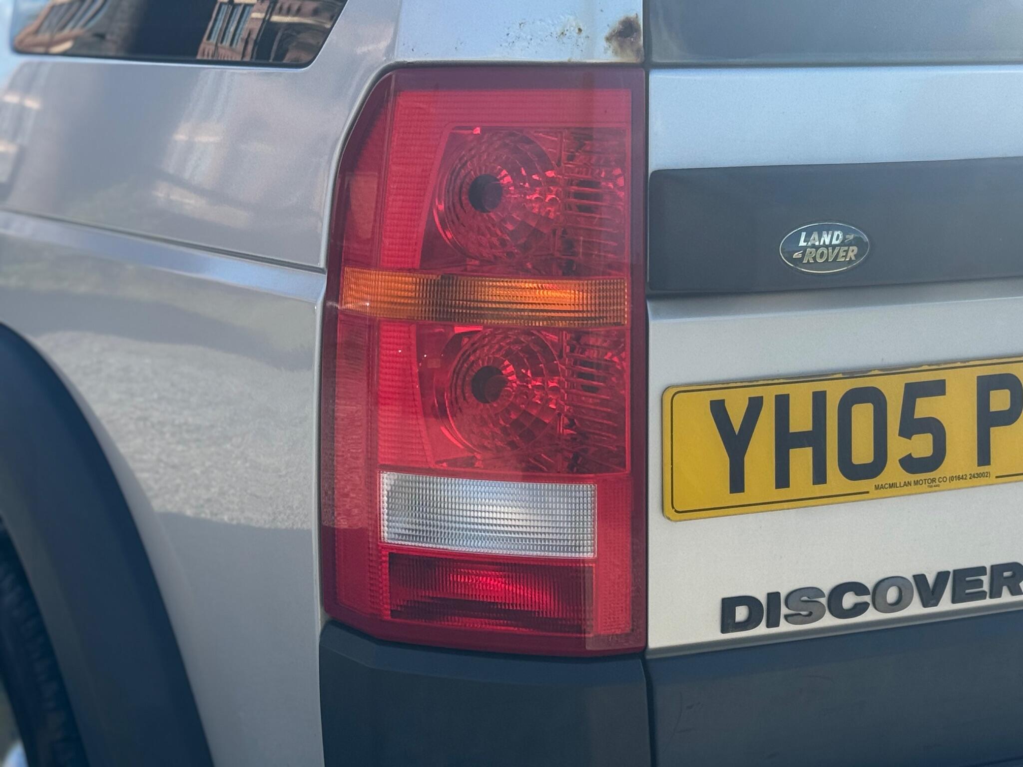 Land Rover Discovery view 58