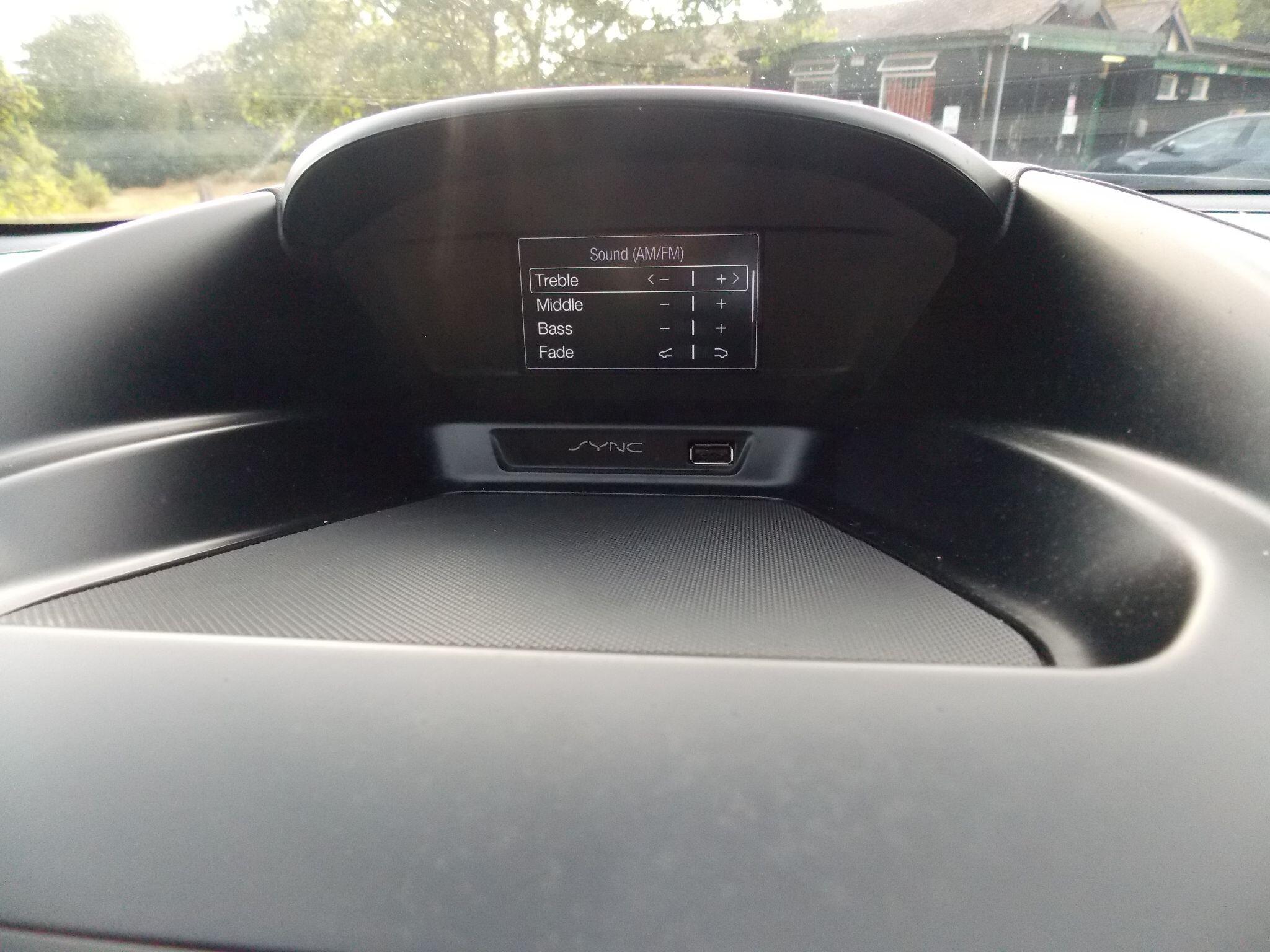 Ford Kuga view 60