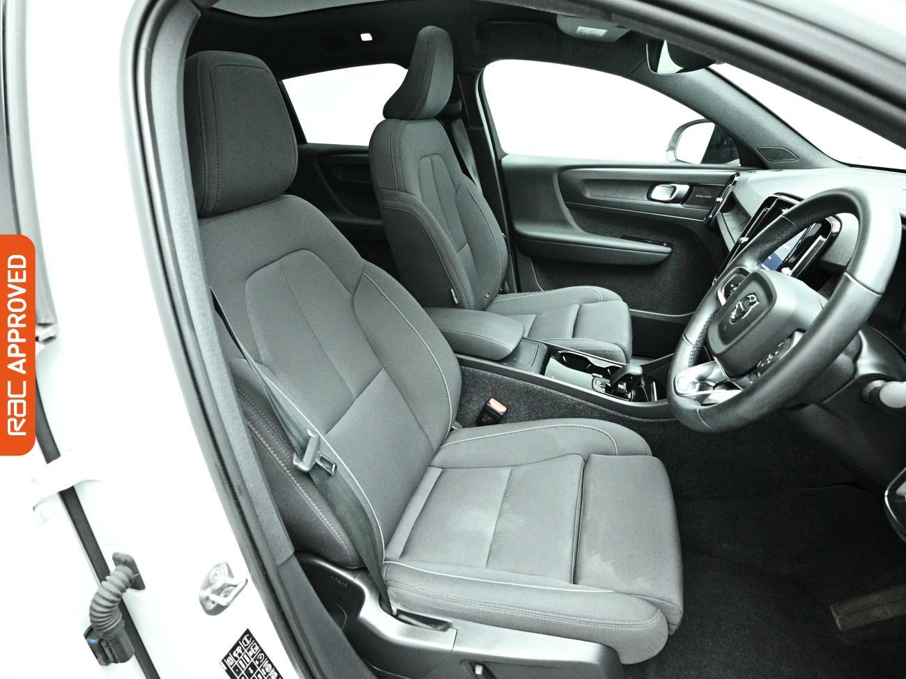 Volvo C40 view 13
