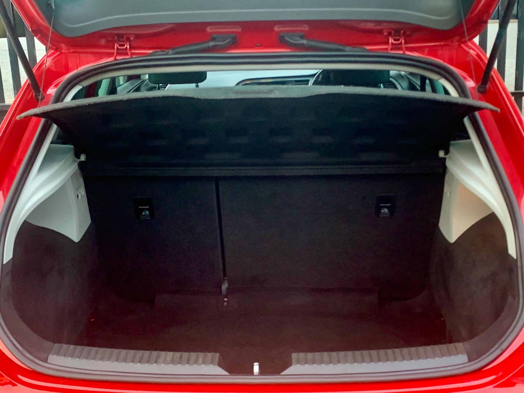 Seat Leon Leon view 73