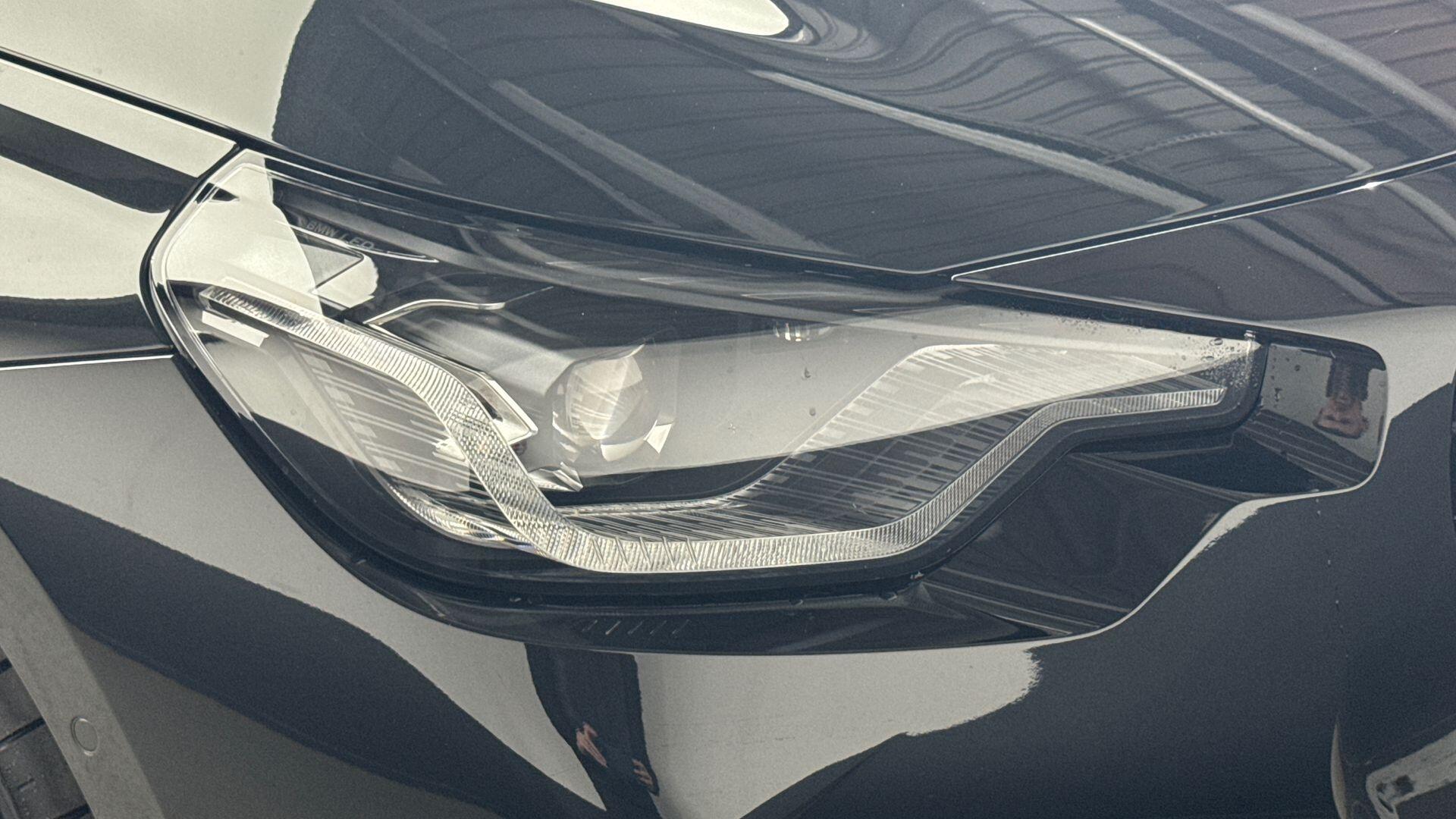 BMW 2 Series view 6