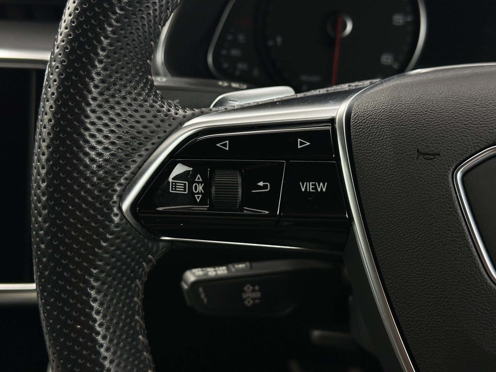 Audi A6 view 15