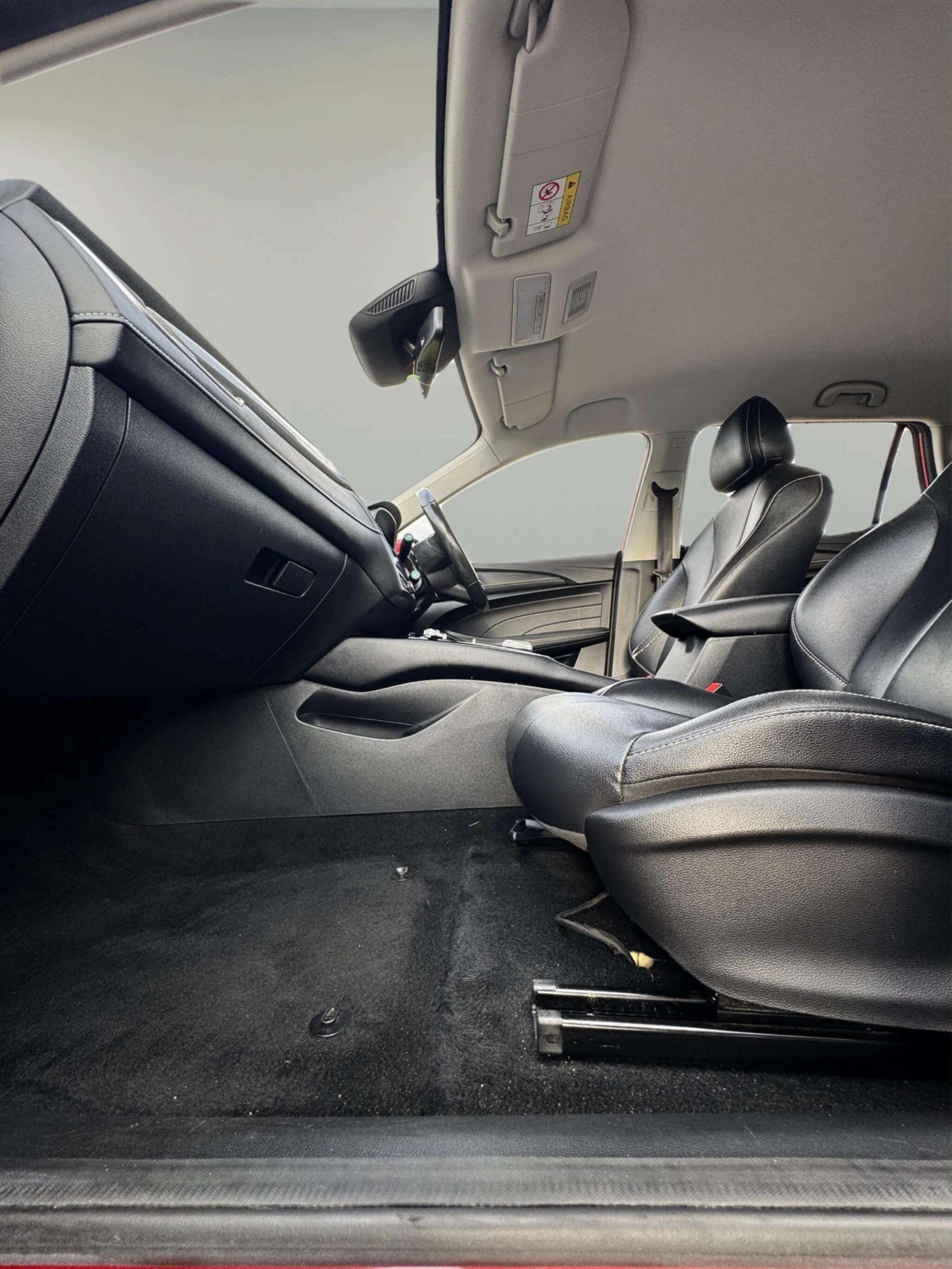 MG MG5 view 63