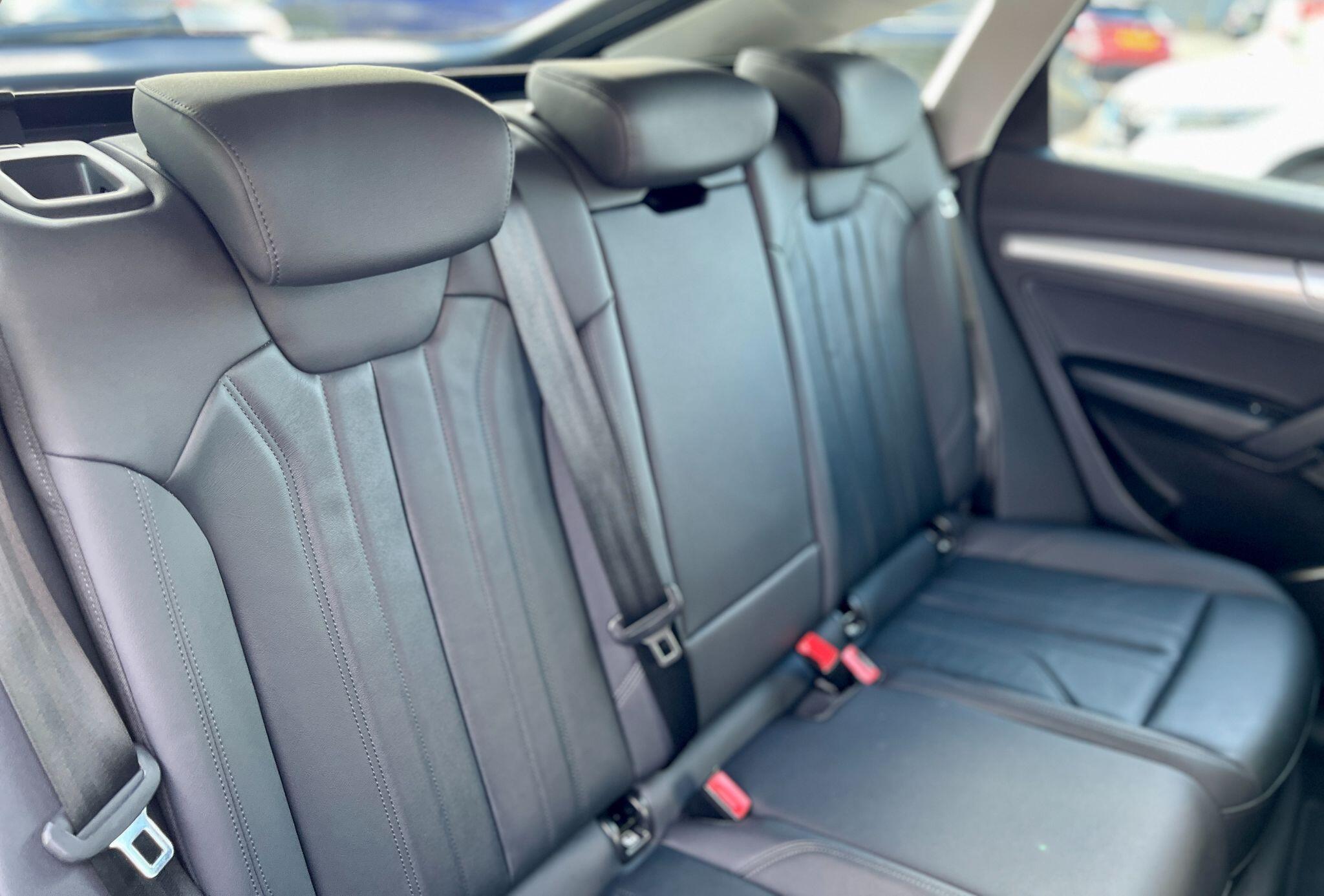 Audi Q5 view 19